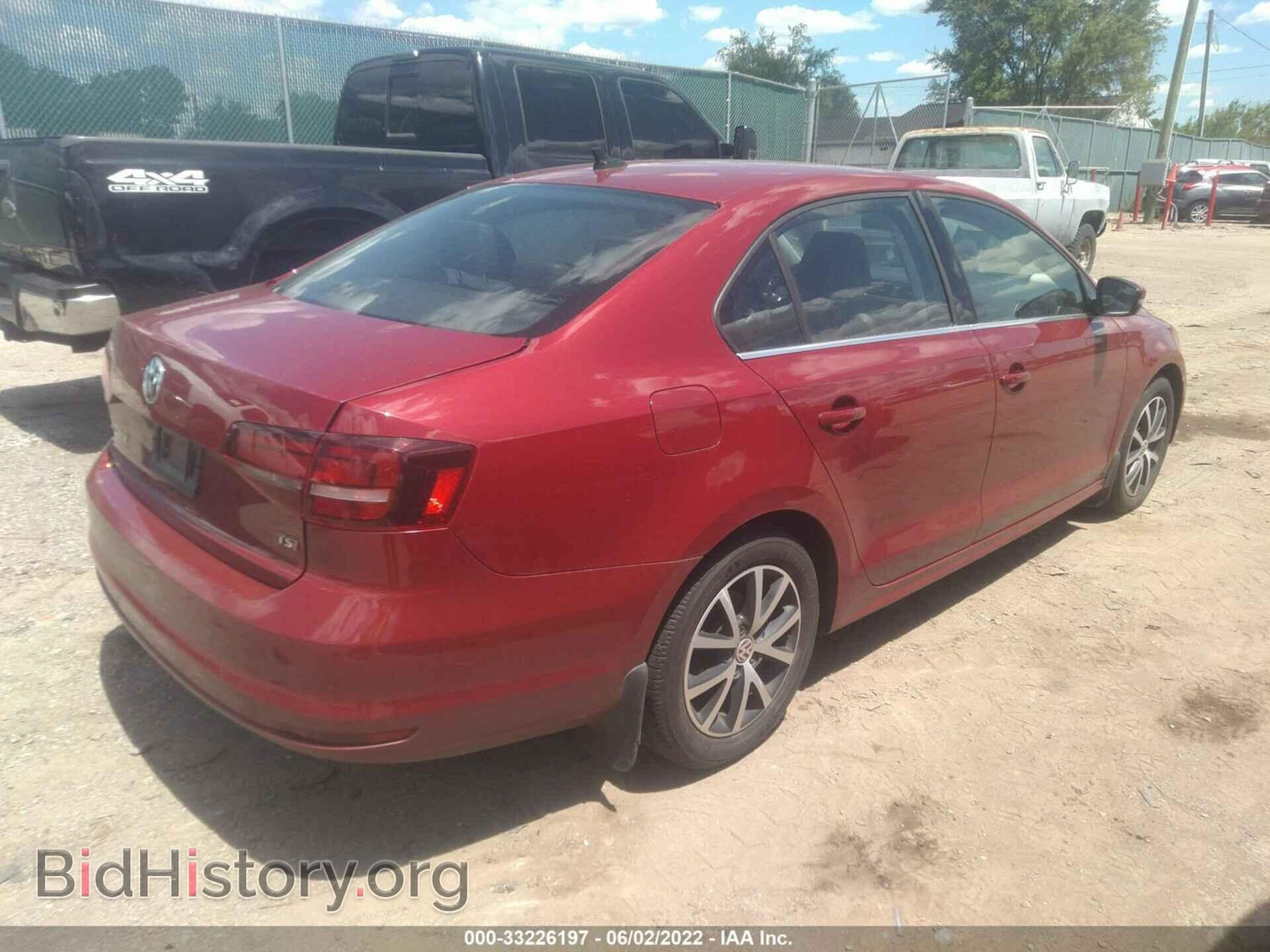 2017 VOLKSWAGEN JETTA - VIN: 3VWDB7AJ7HM248005 - Фото 4