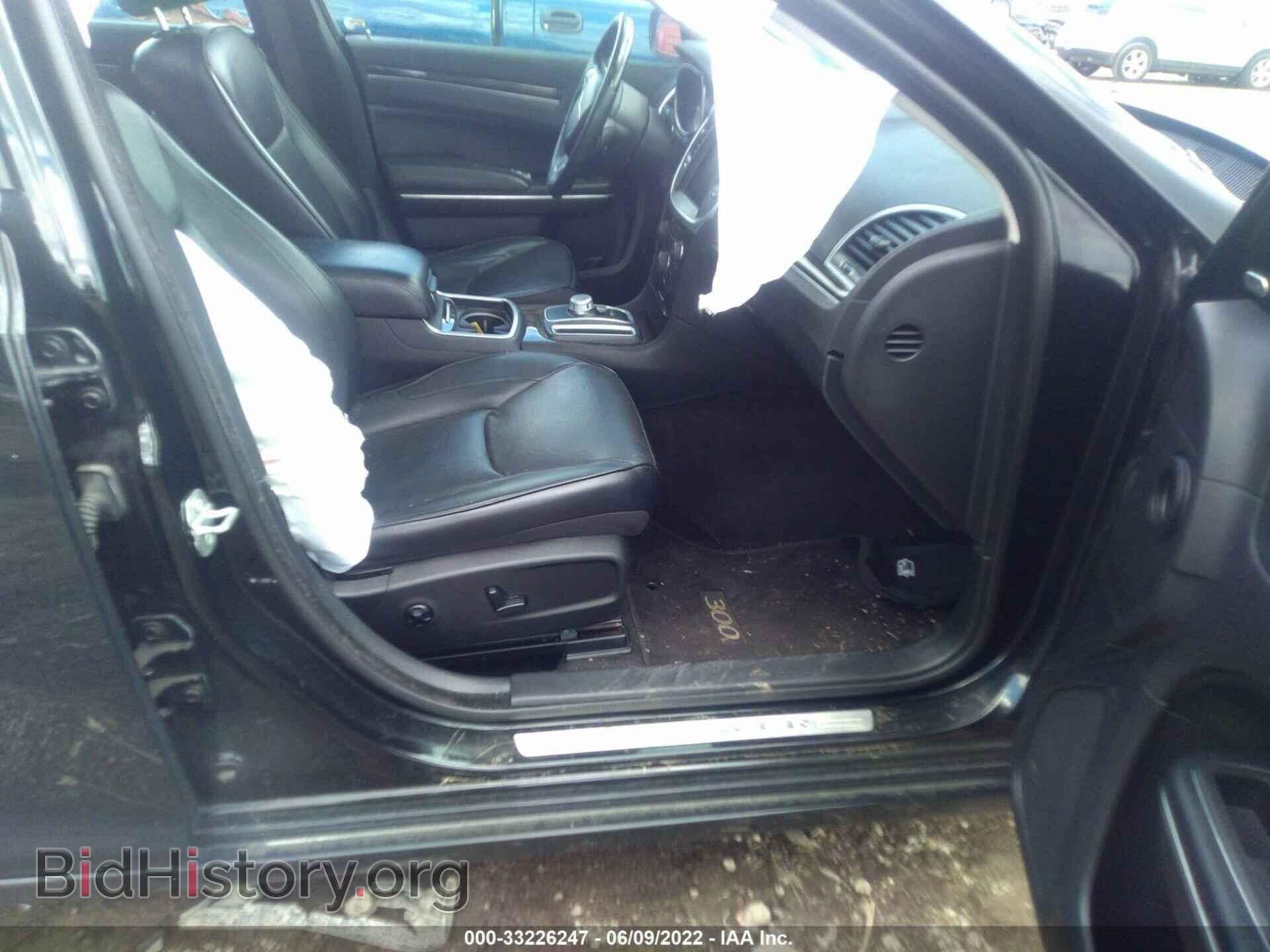 2016 CHRYSLER 300 - VIN: 2C3CCAKG7GH162058 - Фото 5