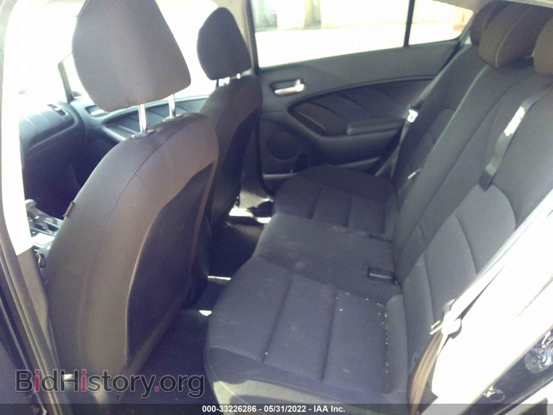 2017 KIA FORTE - VIN: 3KPFK4A72HE123387 - Photo 8