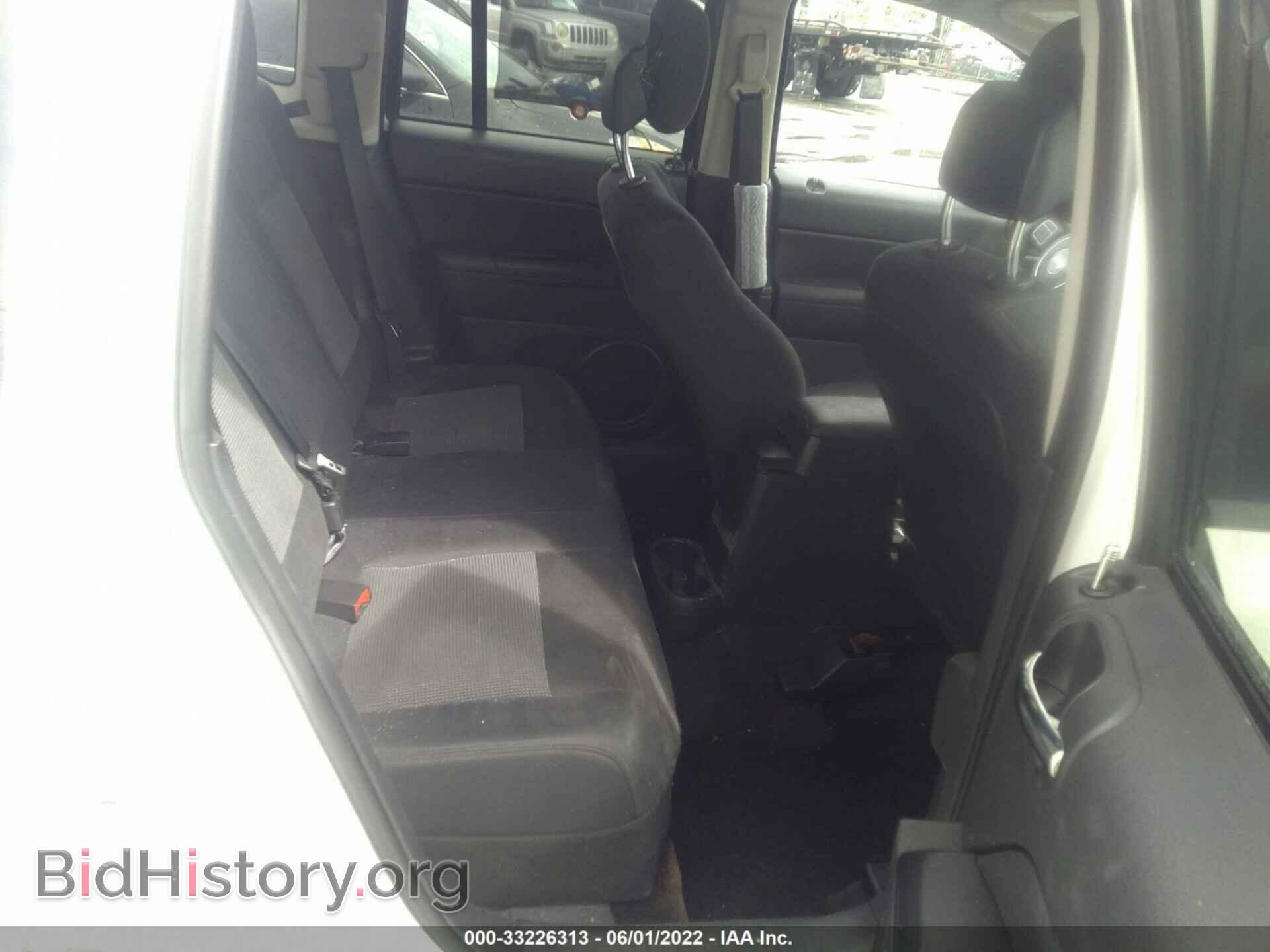 2014 JEEP COMPASS - VIN: 1C4NJDBB7ED621308 - Фото 8