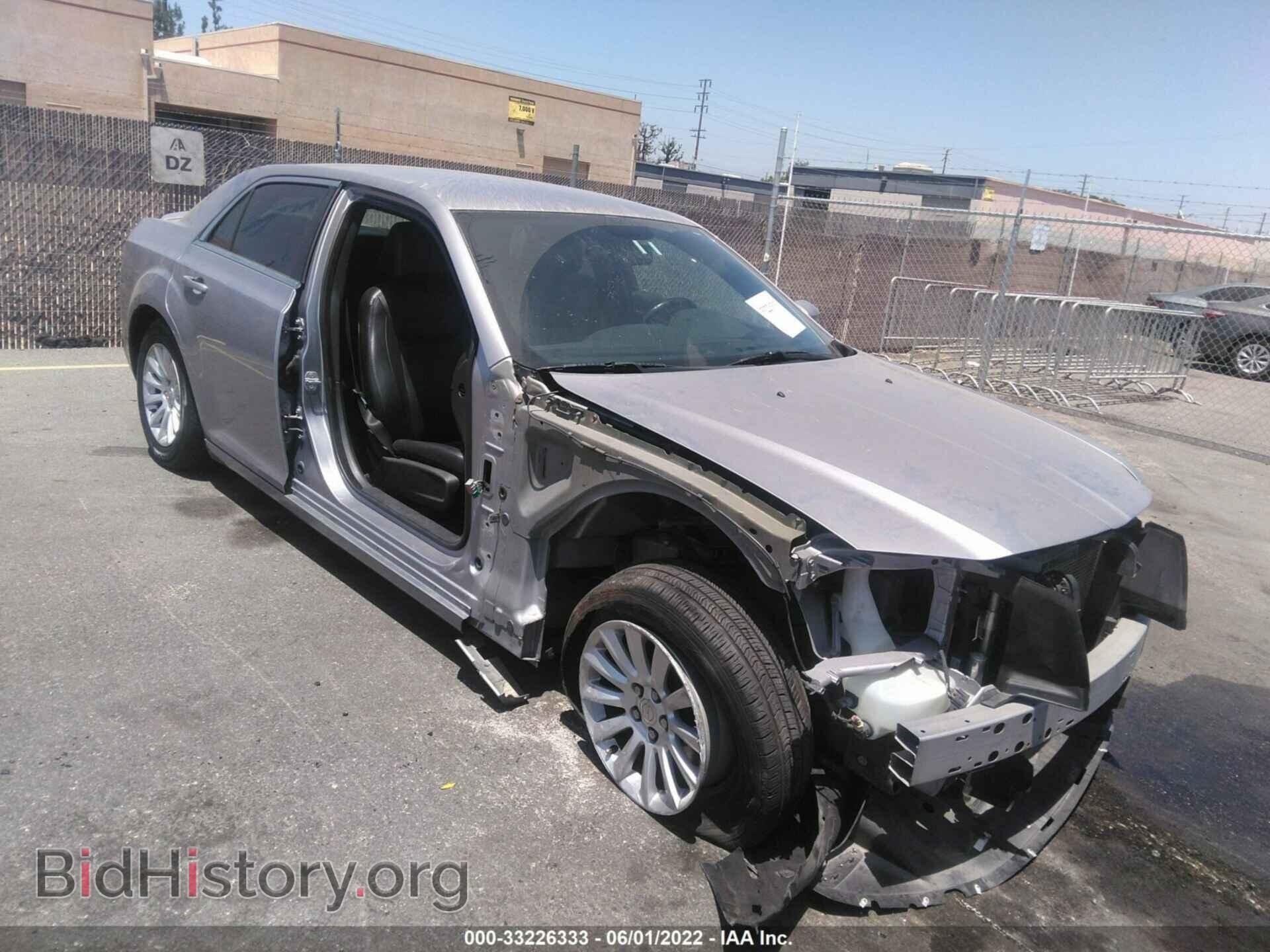 Фотография 2C3CCAAG6DH627216 - CHRYSLER 300 2013