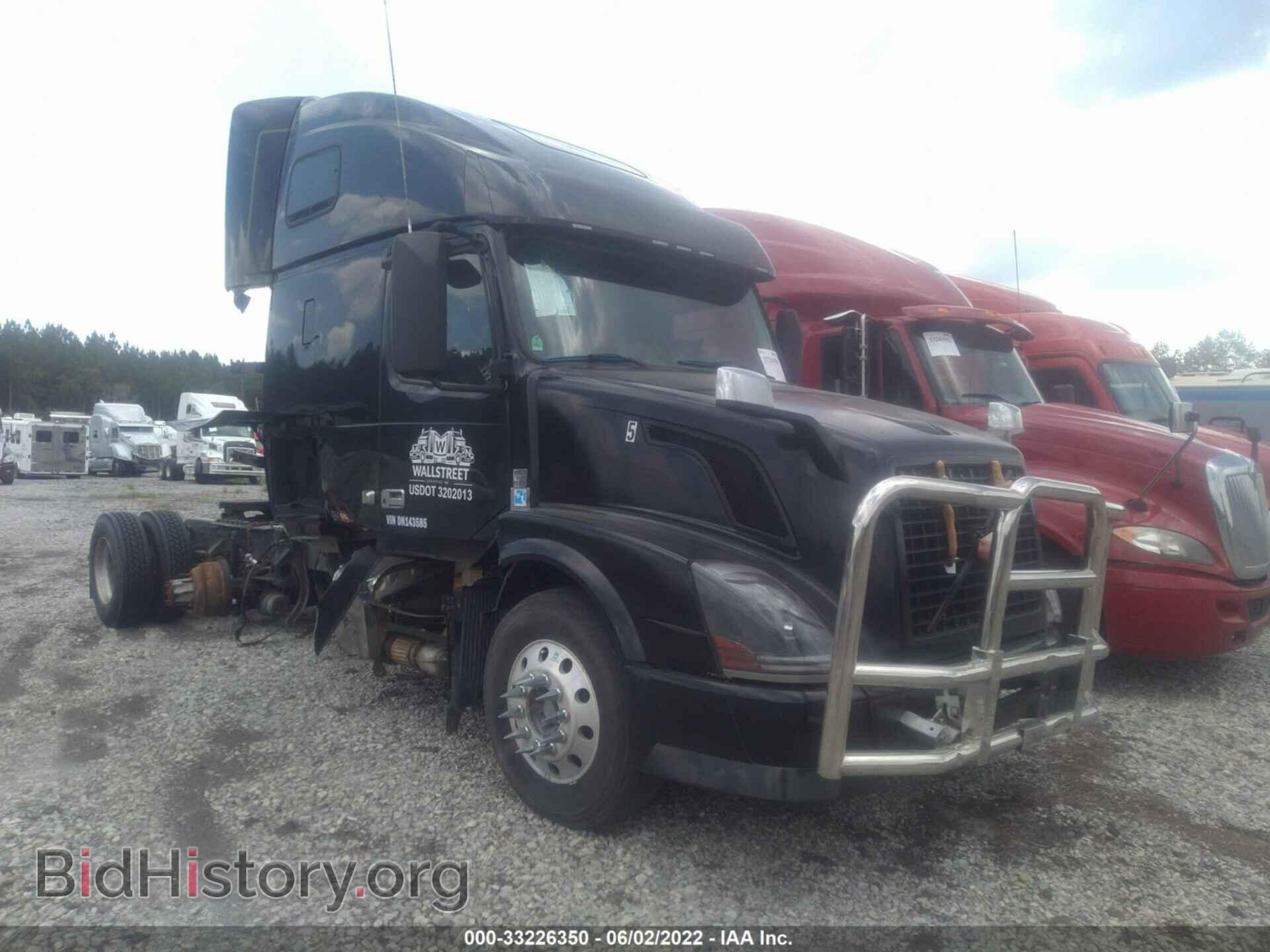Фотография 4V4NC9EH3DN143585 - VOLVO VN 2013