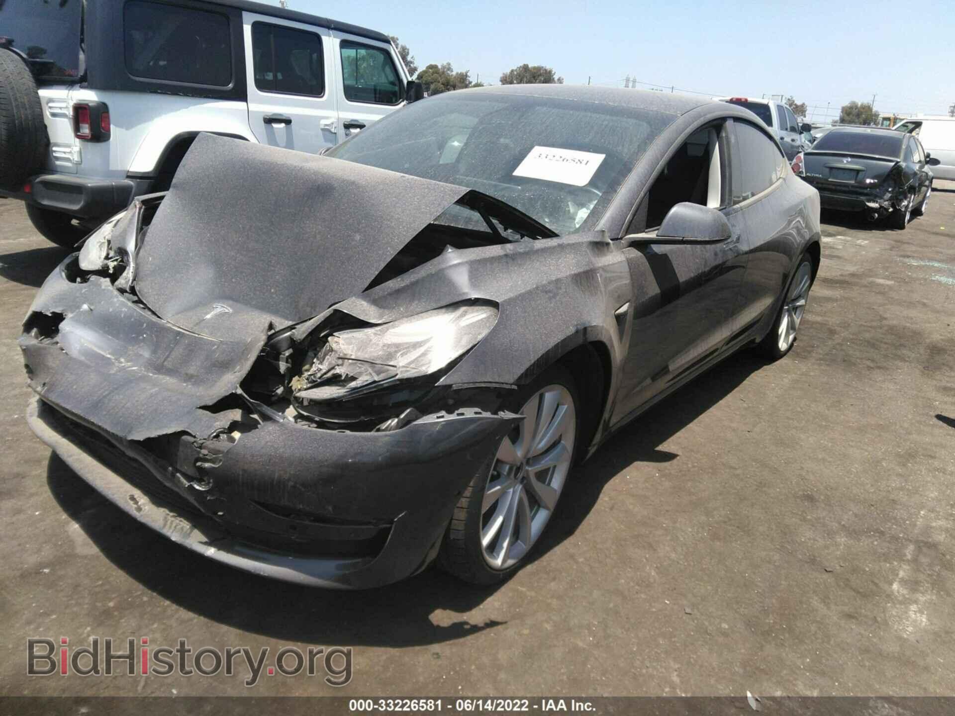 2018 TESLA MODEL 3 - VIN: 5YJ3E1EBXJF073166 - Фото 2