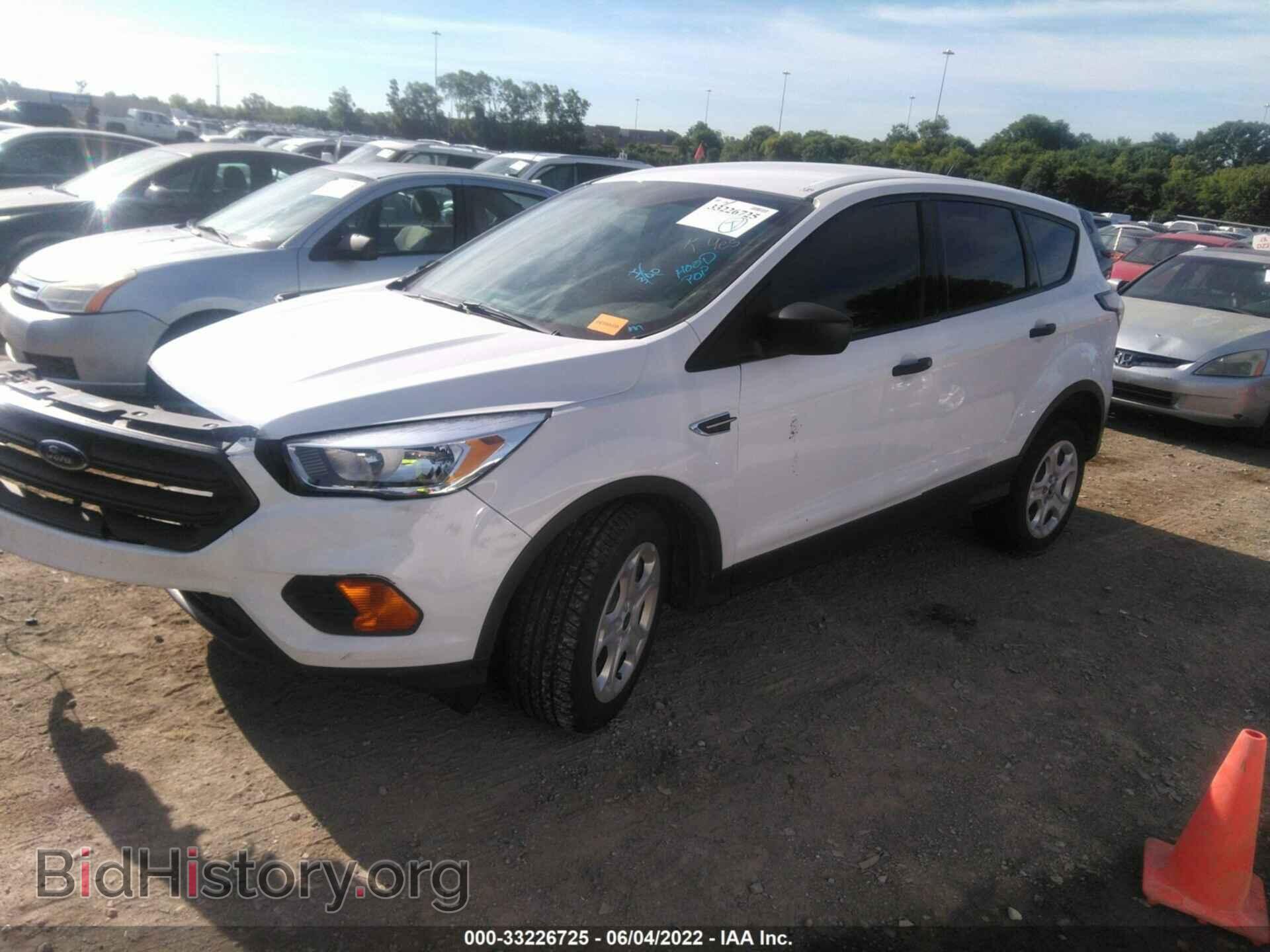 2017 FORD ESCAPE - VIN: 1FMCU0F75HUB64902 - Фото 2