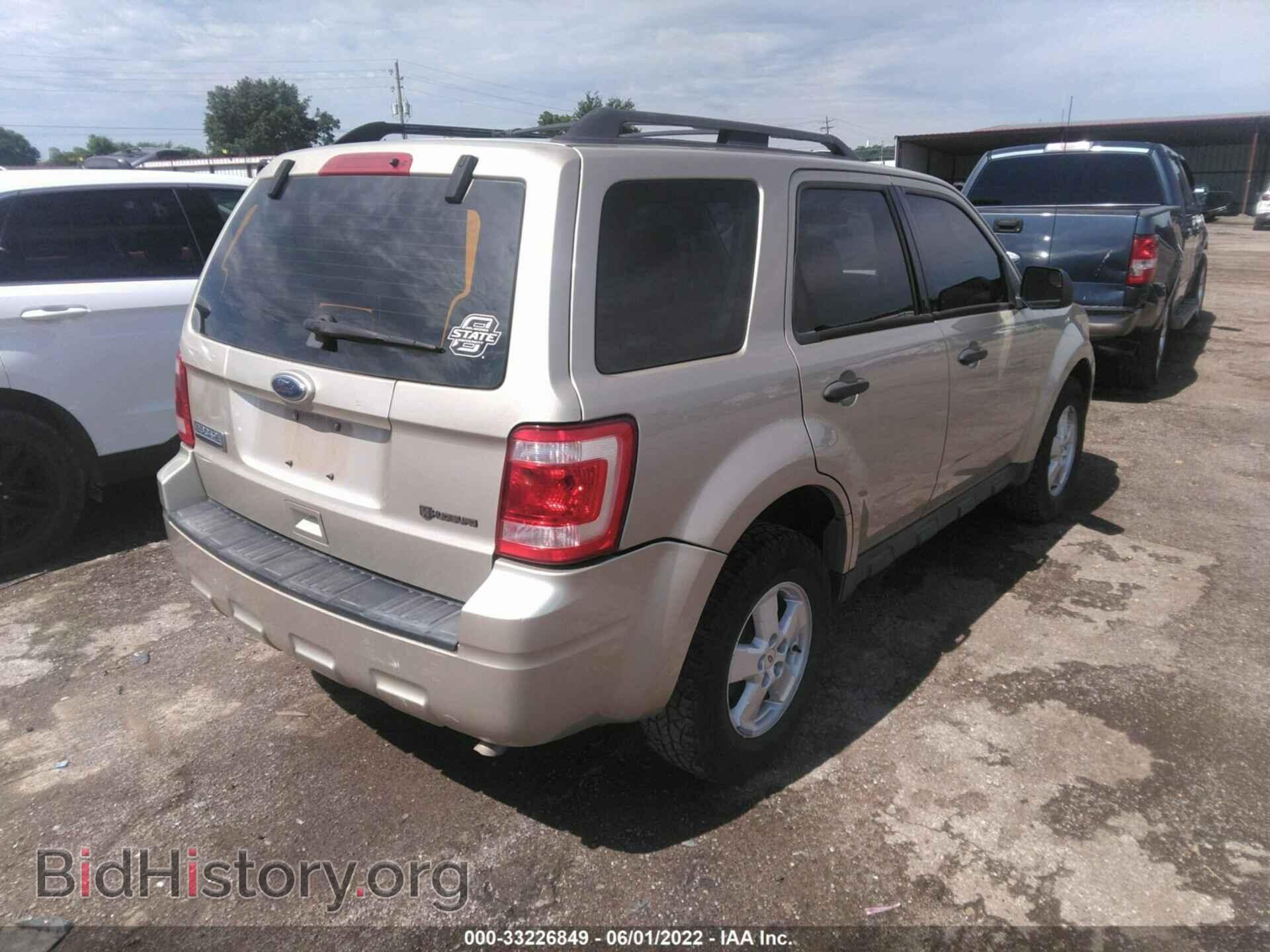 2010 FORD ESCAPE - VIN: 1FMCU0C73AKD02426 - Фото 4