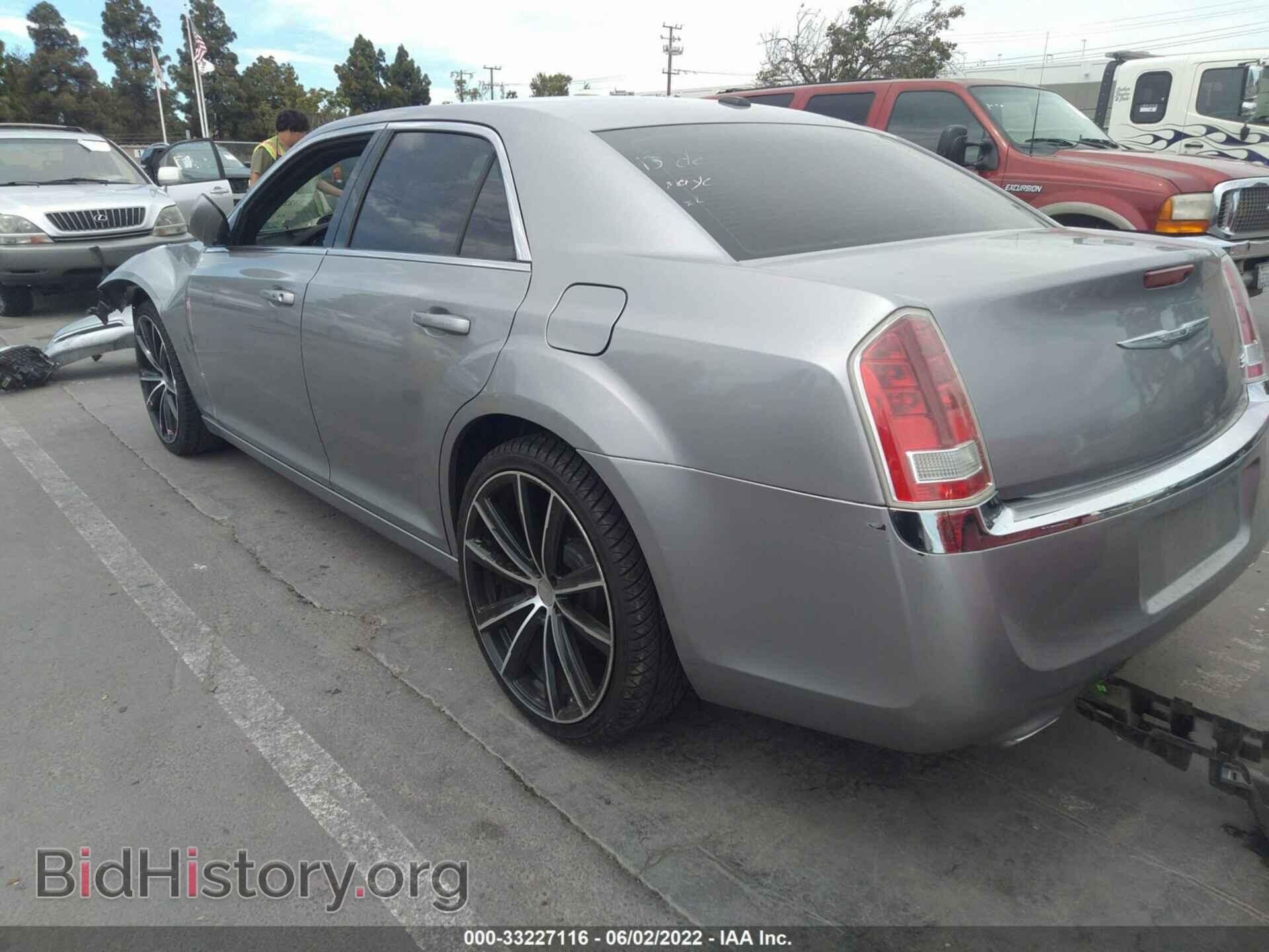 2014 CHRYSLER 300 - VIN: 2C3CCAAG3EH382375 - Фото 3