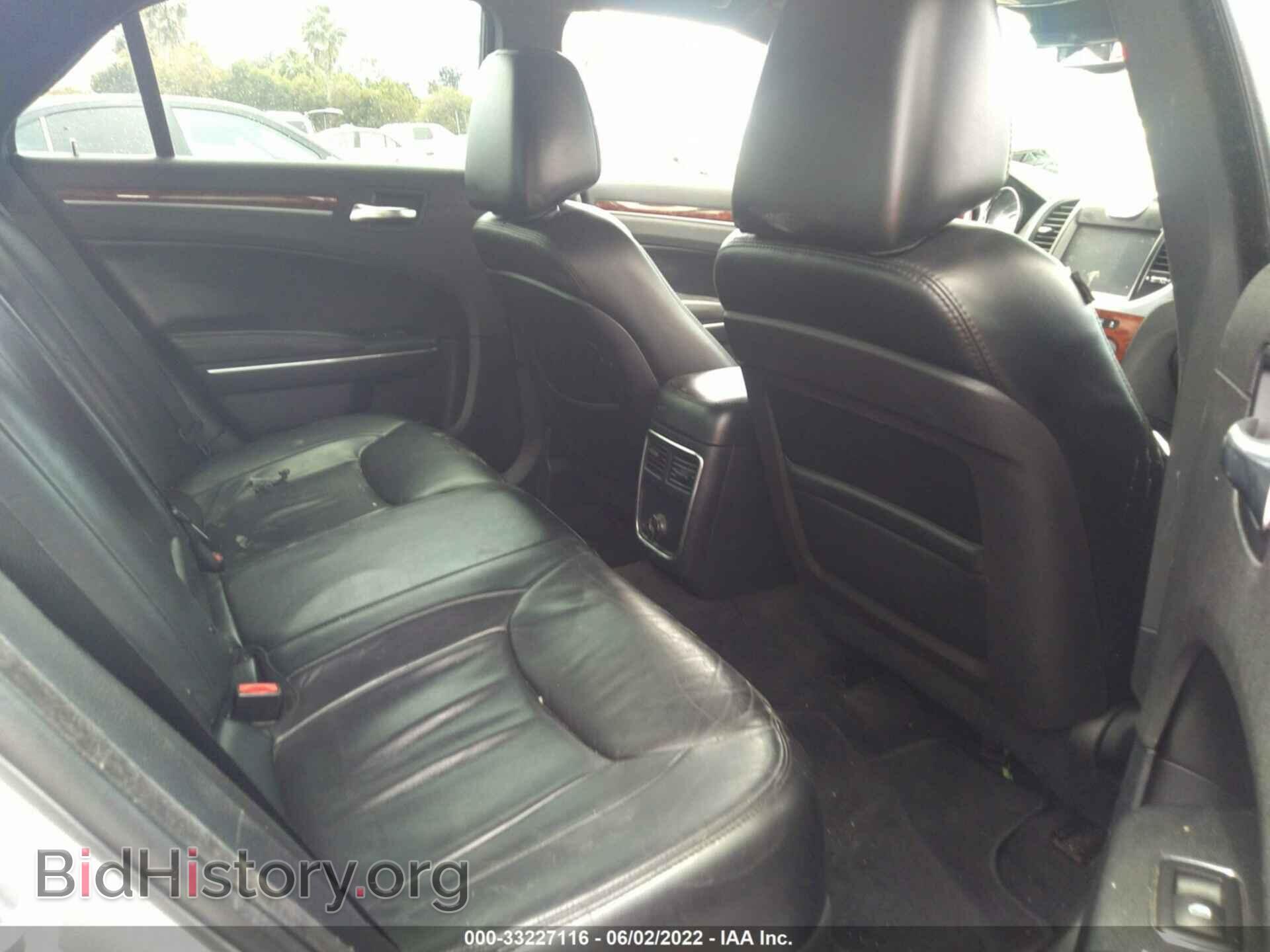 2014 CHRYSLER 300 - VIN: 2C3CCAAG3EH382375 - Фото 8