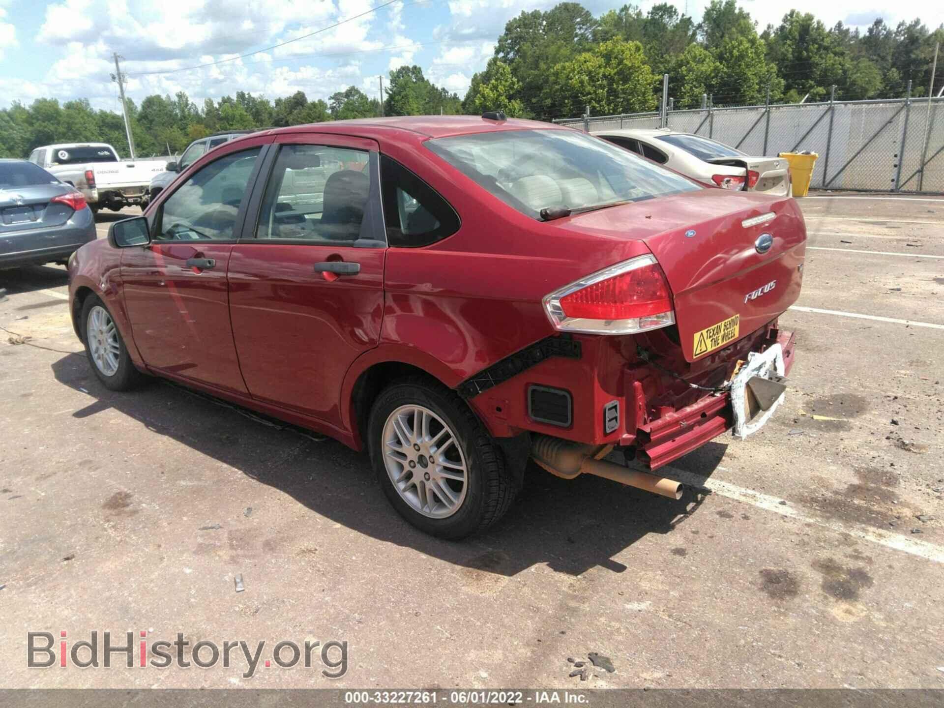 2011 FORD FOCUS - VIN: 1FAHP3FN8BW204165 - Фото 3
