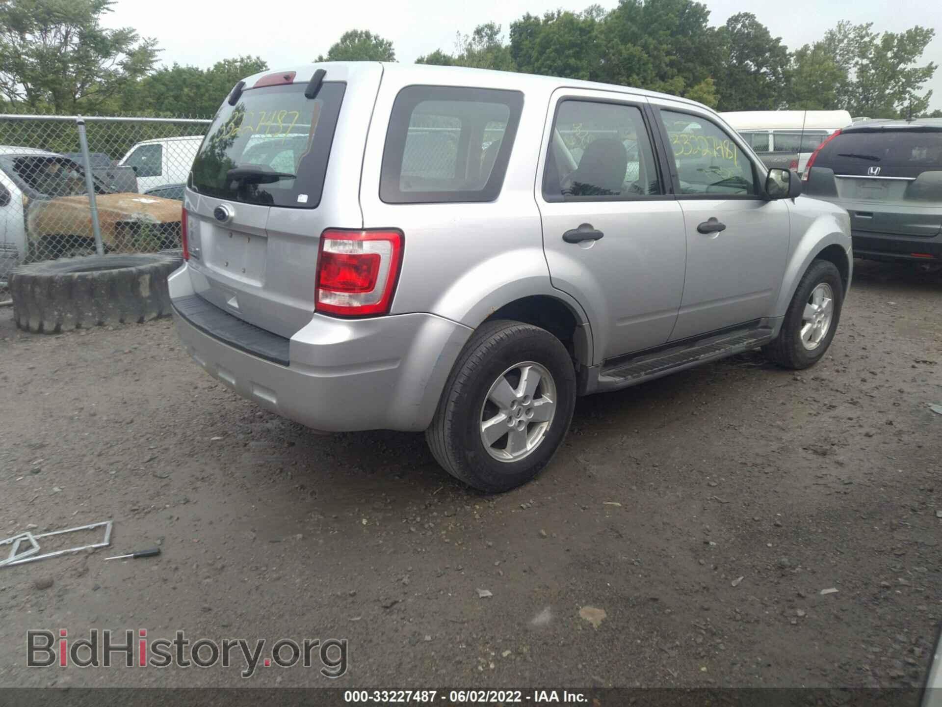2010 FORD ESCAPE - VIN: 1FMCU0C78AKA54870 - Фото 4