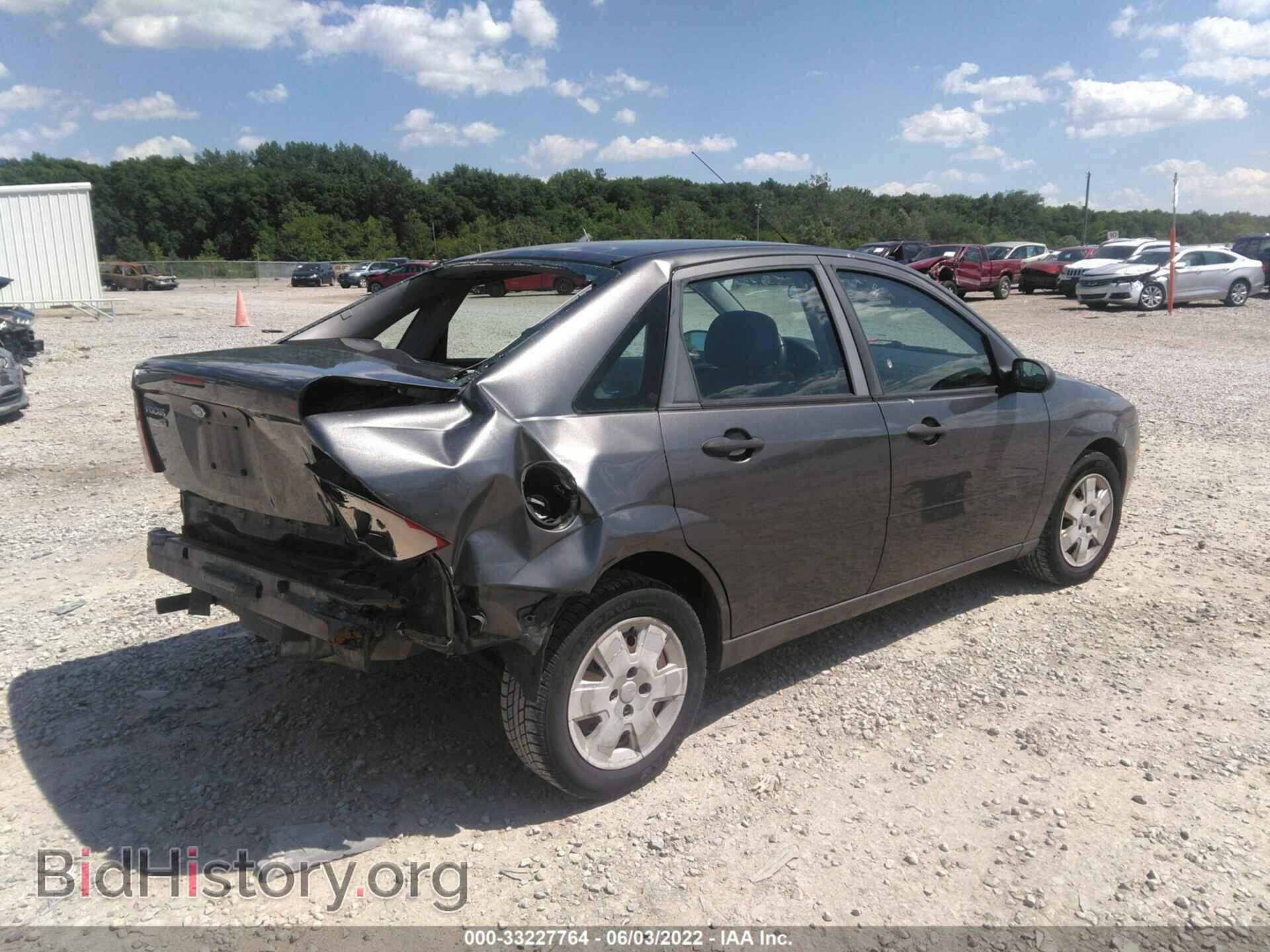 2007 FORD FOCUS - VIN: 1FAHP34N27W351897 - Фото 4