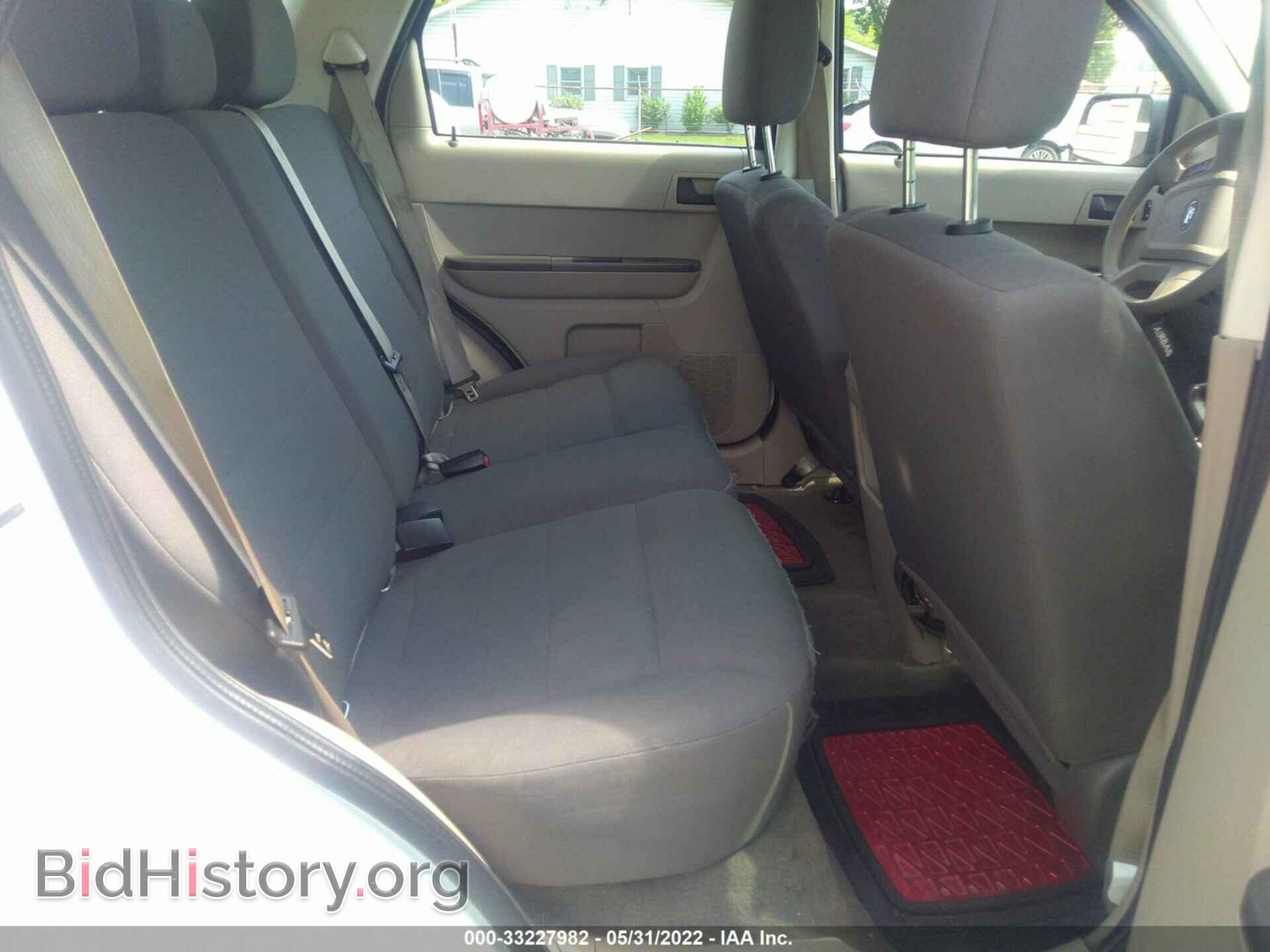 2012 FORD ESCAPE - VIN: 1FMCU9C7XCKB93521 - Photo 8