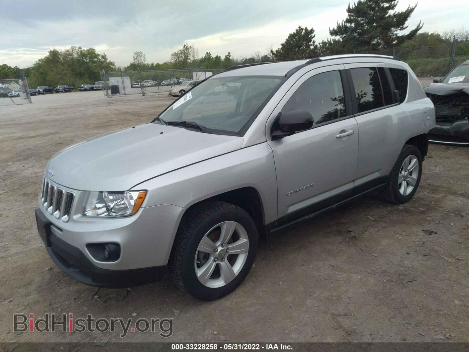 2011 JEEP COMPASS - VIN: 1J4NT1FBXBD246300 - Фото 2