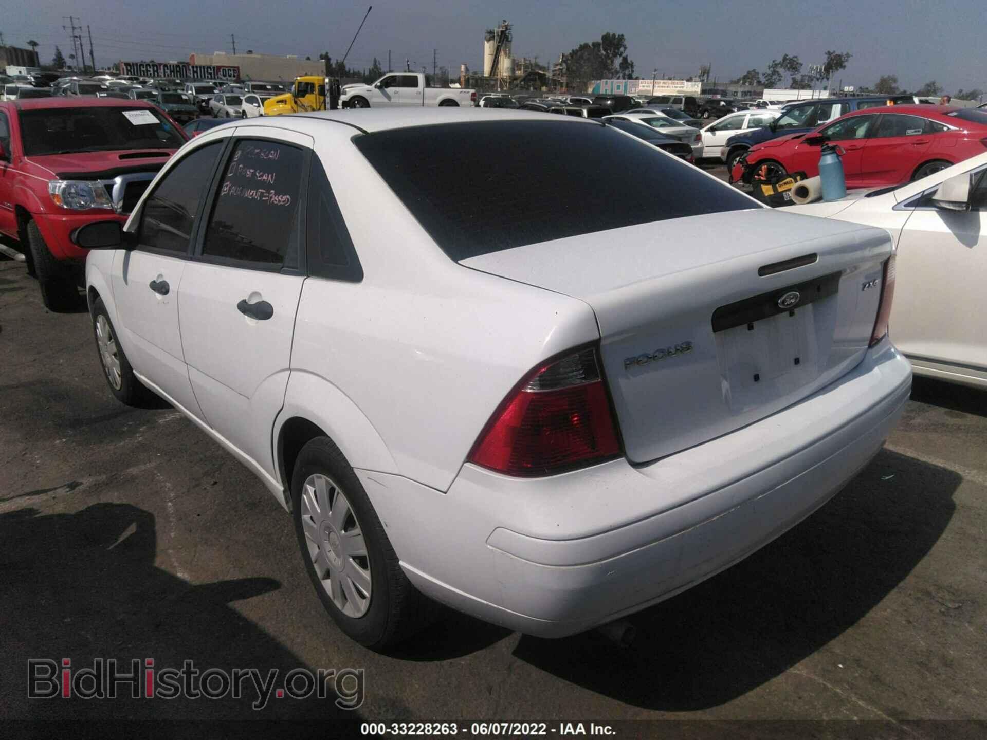 2006 FORD FOCUS - VIN: 1FAFP34N86W223475 - Фото 3