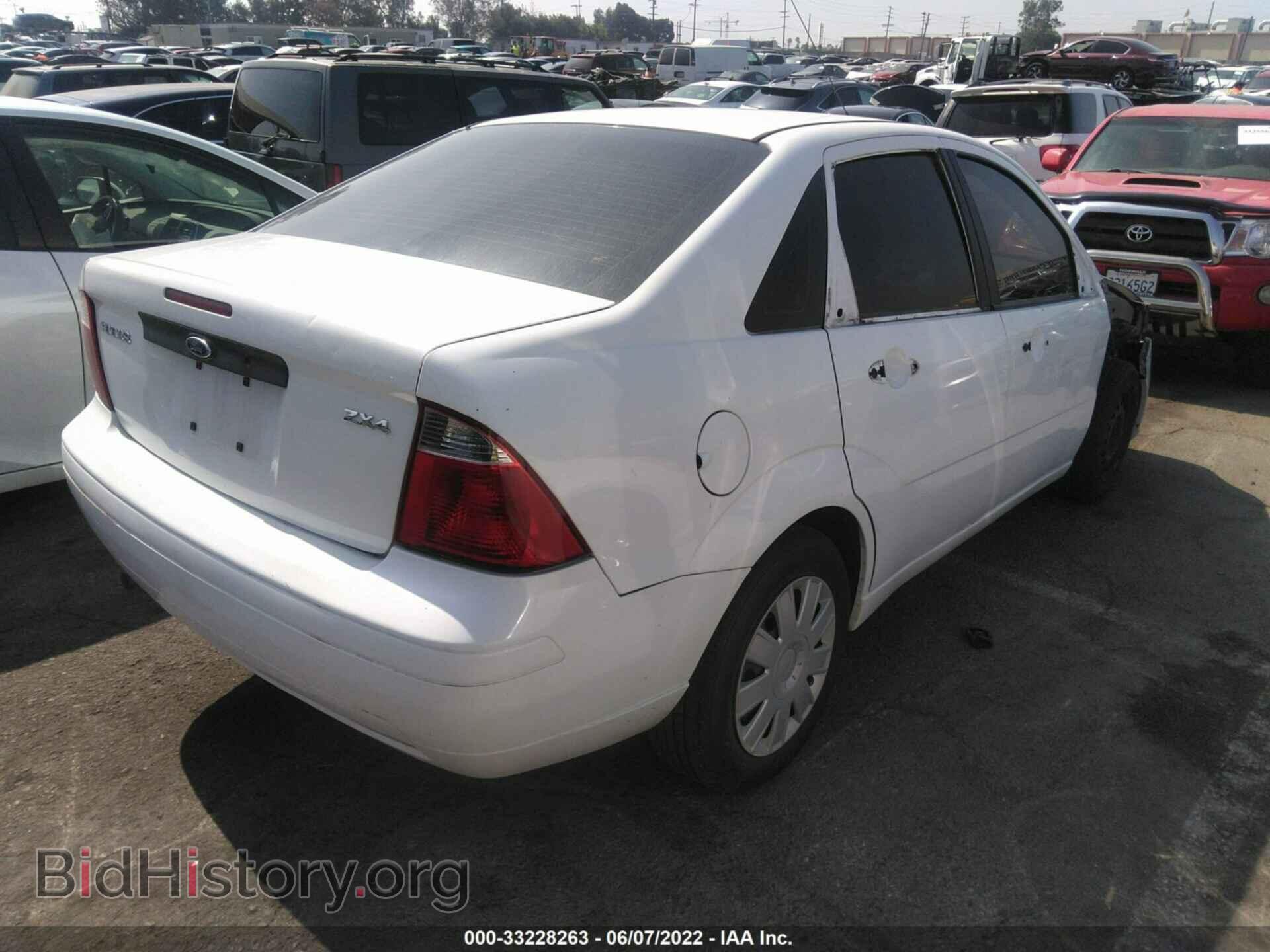 2006 FORD FOCUS - VIN: 1FAFP34N86W223475 - Фото 4