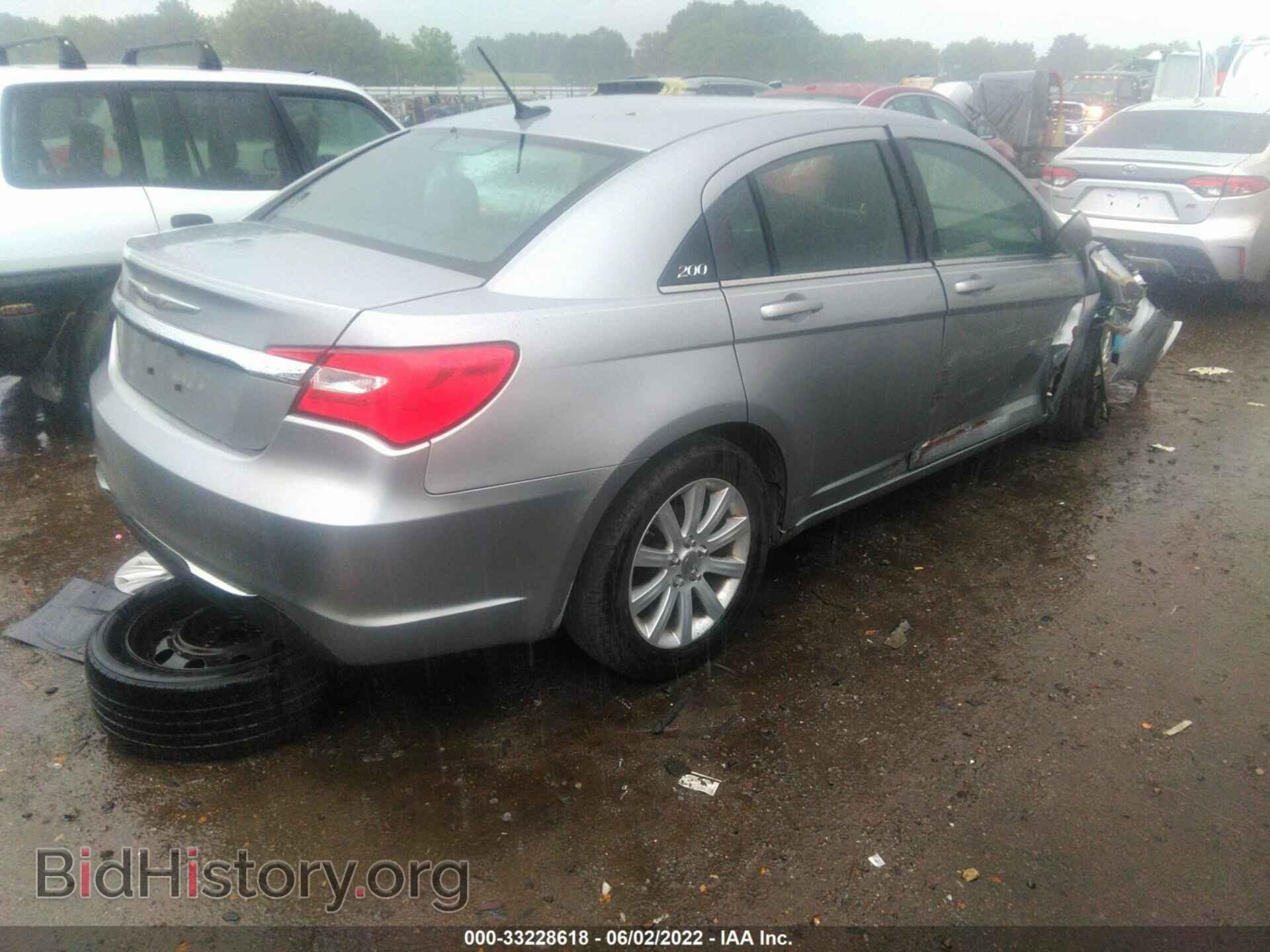 2013 CHRYSLER 200 - VIN: 1C3CCBAB7DN559445 - Photo 4