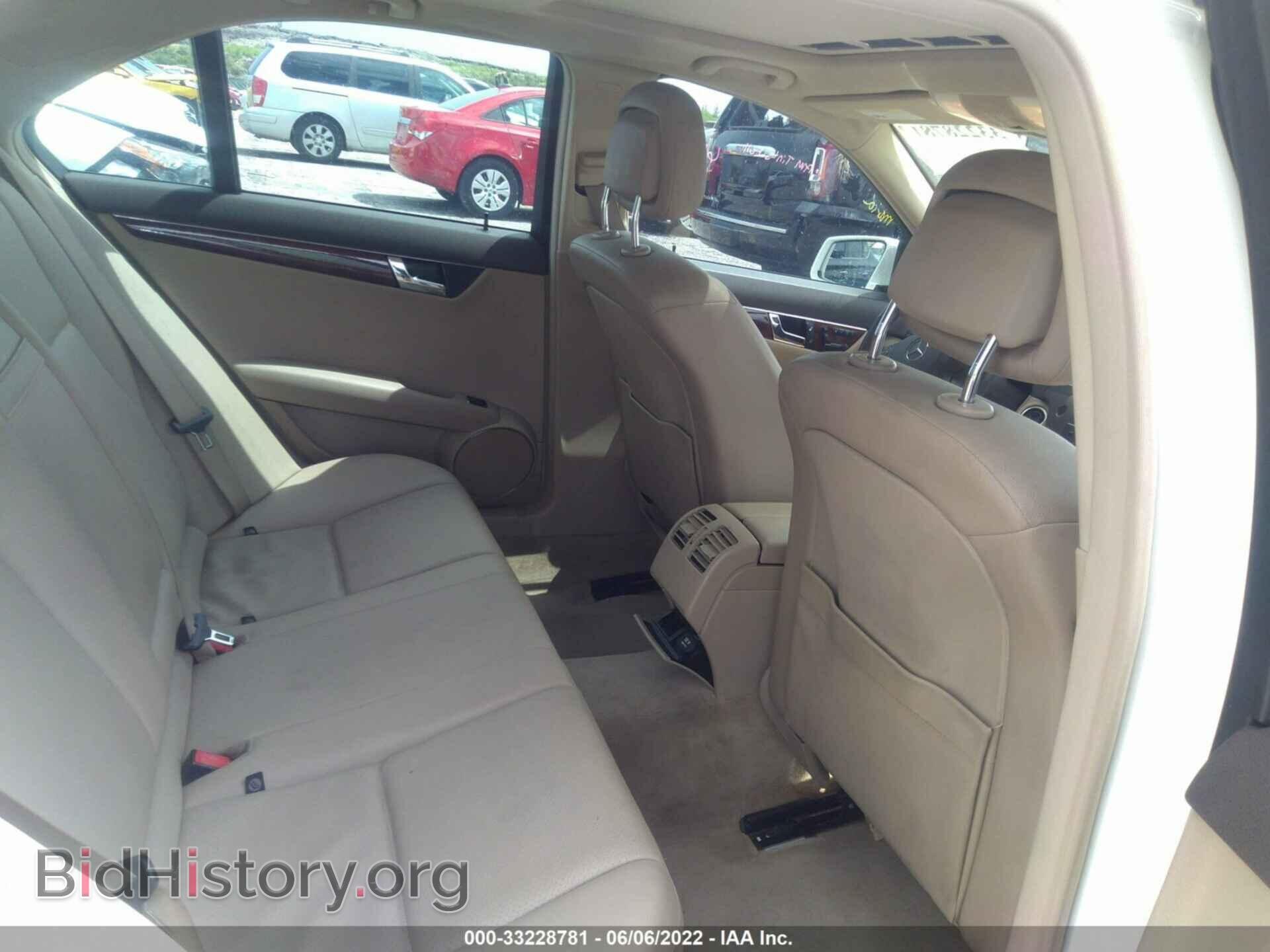 2011 MERCEDES-BENZ C-CLASS - VIN: WDDGF8BB2BR183352 - Фото 8