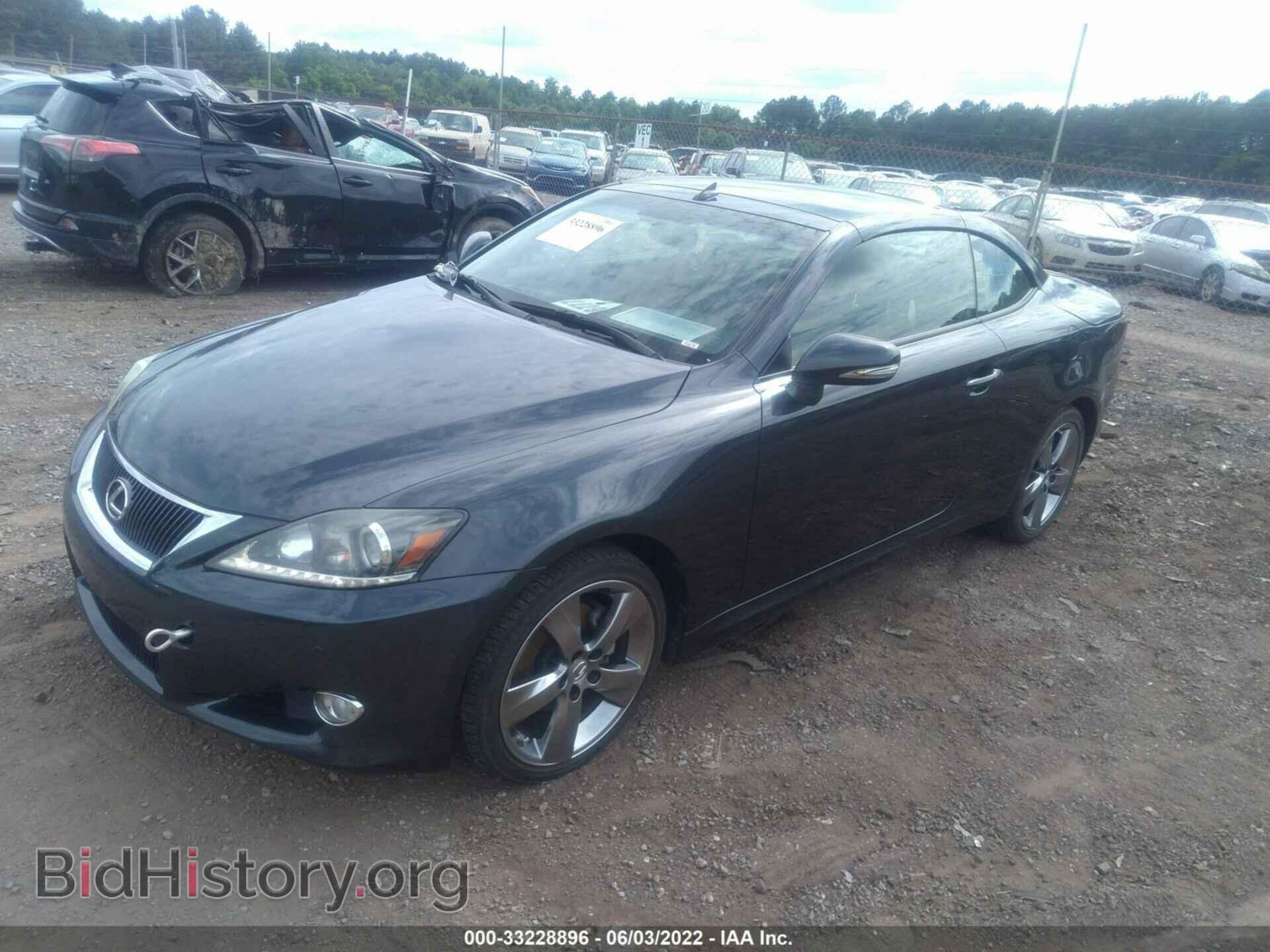 2011 LEXUS IS 250C - VIN: JTHFF2C23B2517624 - Фото 2