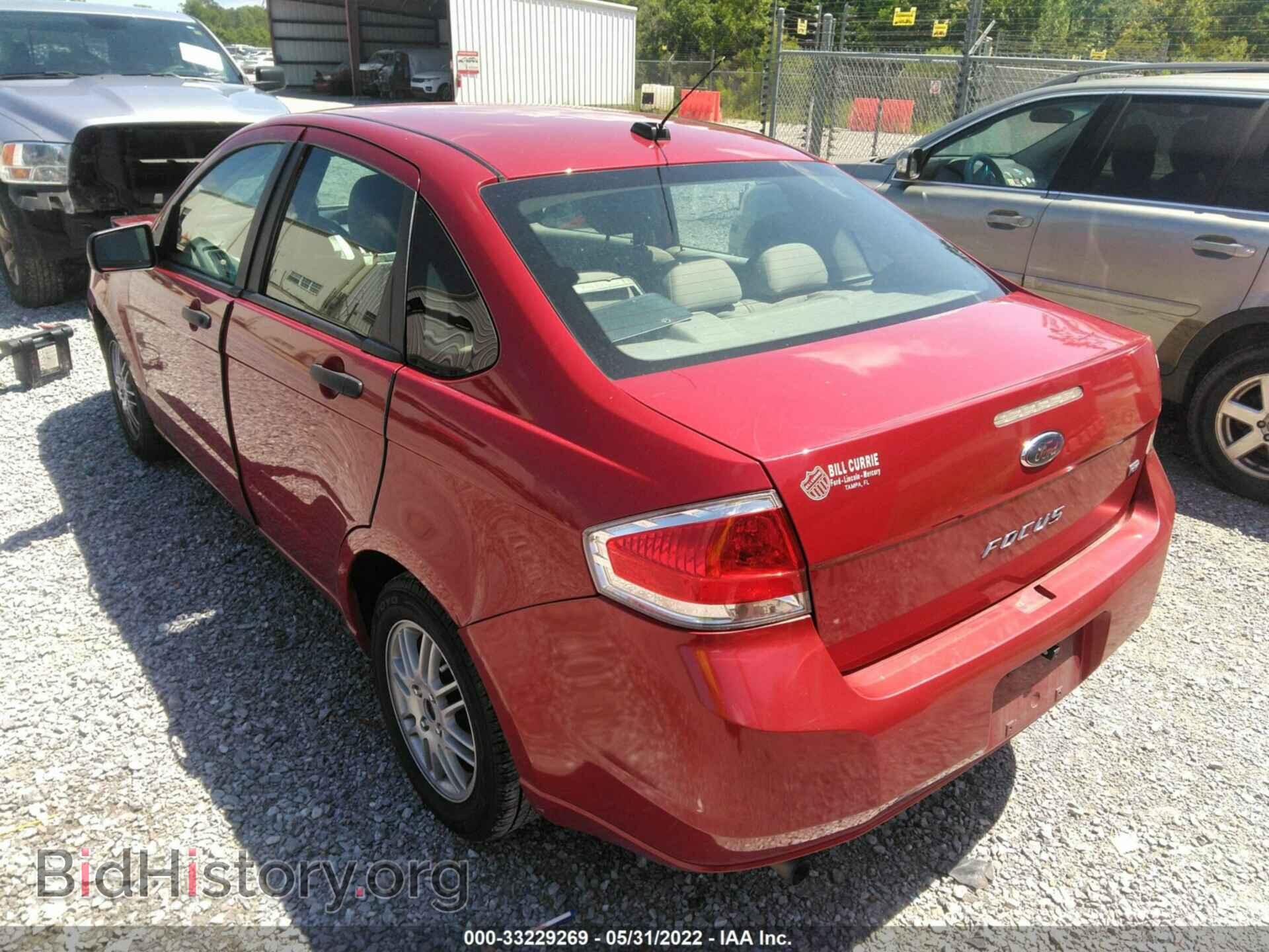 2011 FORD FOCUS - VIN: 1FAHP3FN6BW142295 - Фото 3