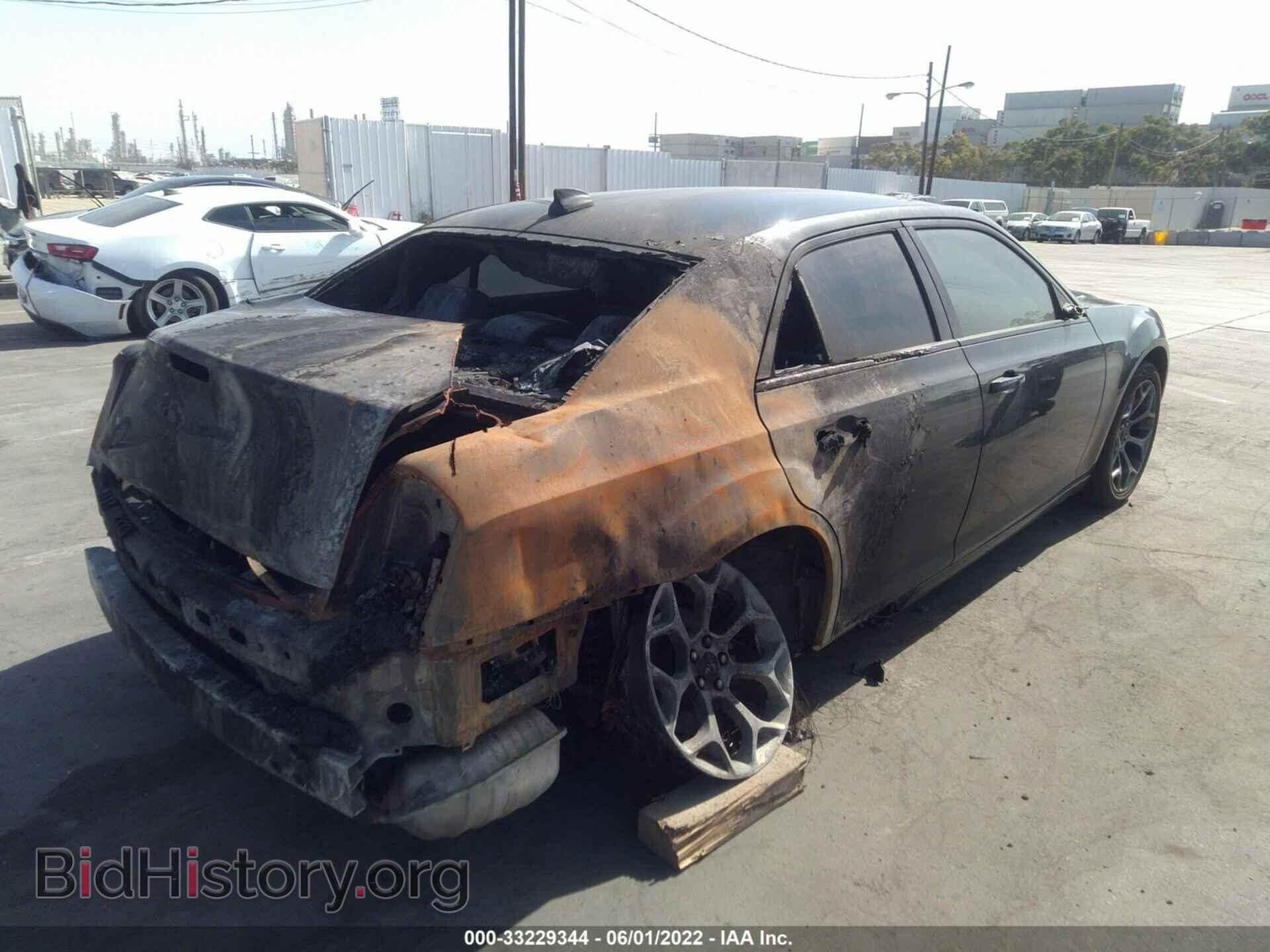 2017 CHRYSLER 300 - VIN: 2C3CCABG9HH663468 - Фото 4