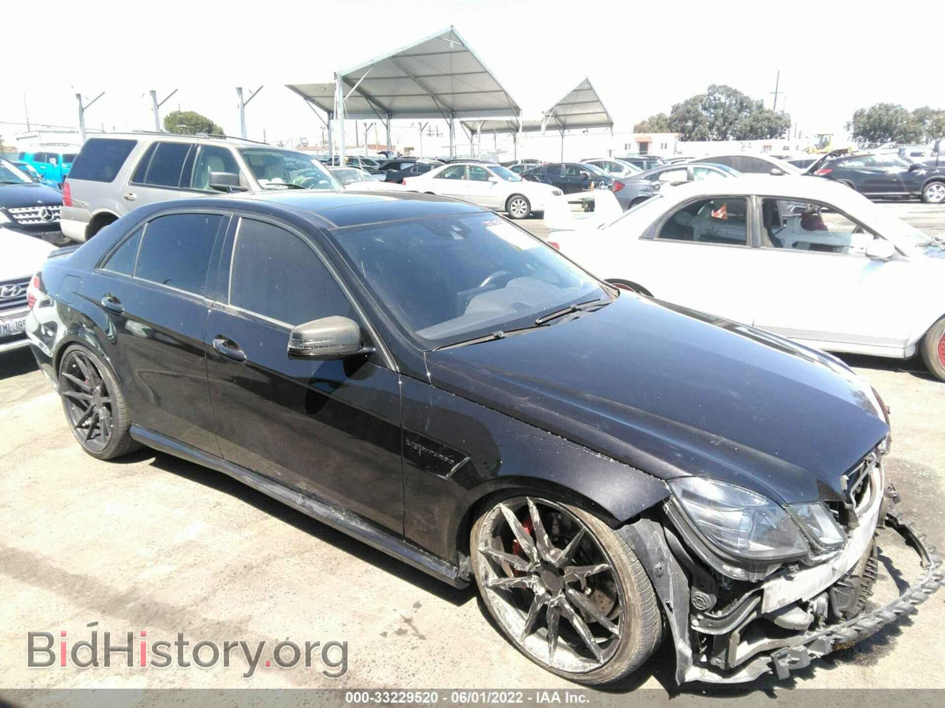 Photo WDDHF7EB7CA635399 - MERCEDES-BENZ E-CLASS 2012