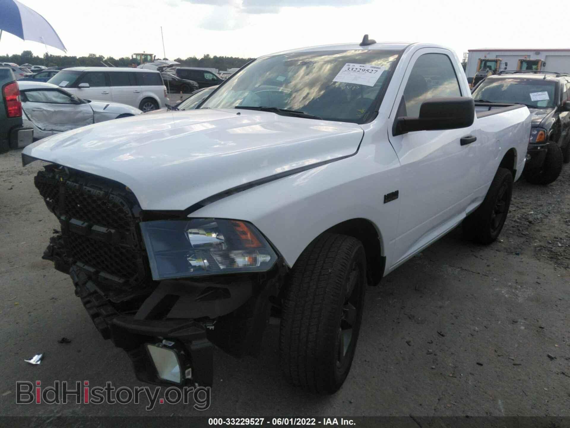 2021 RAM 1500 CLASSIC - VIN: 3C6JR6AT1MG692462 - Фото 2