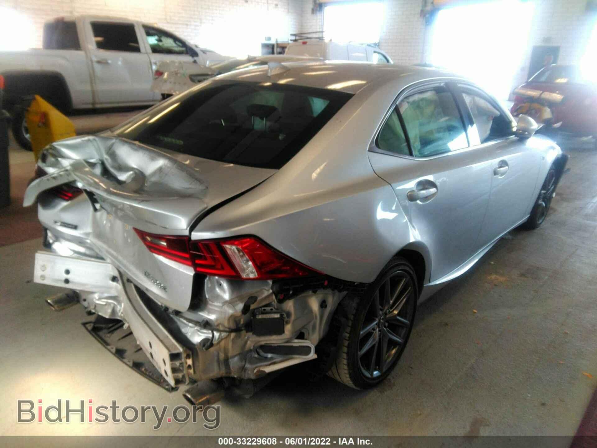 2016 LEXUS IS 200T - VIN: JTHBA1D25G5016505 - Фото 4