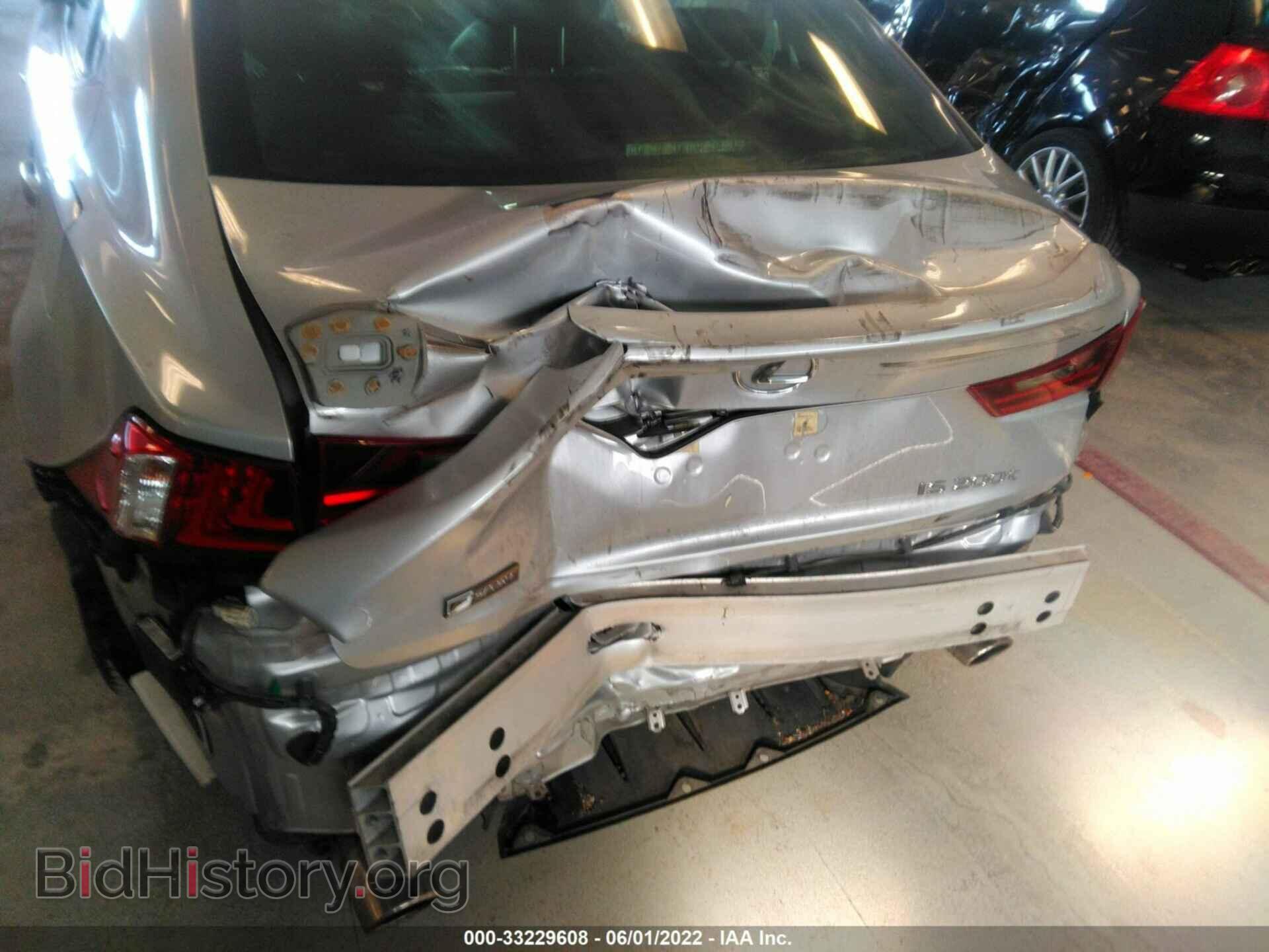 2016 LEXUS IS 200T - VIN: JTHBA1D25G5016505 - Фото 6