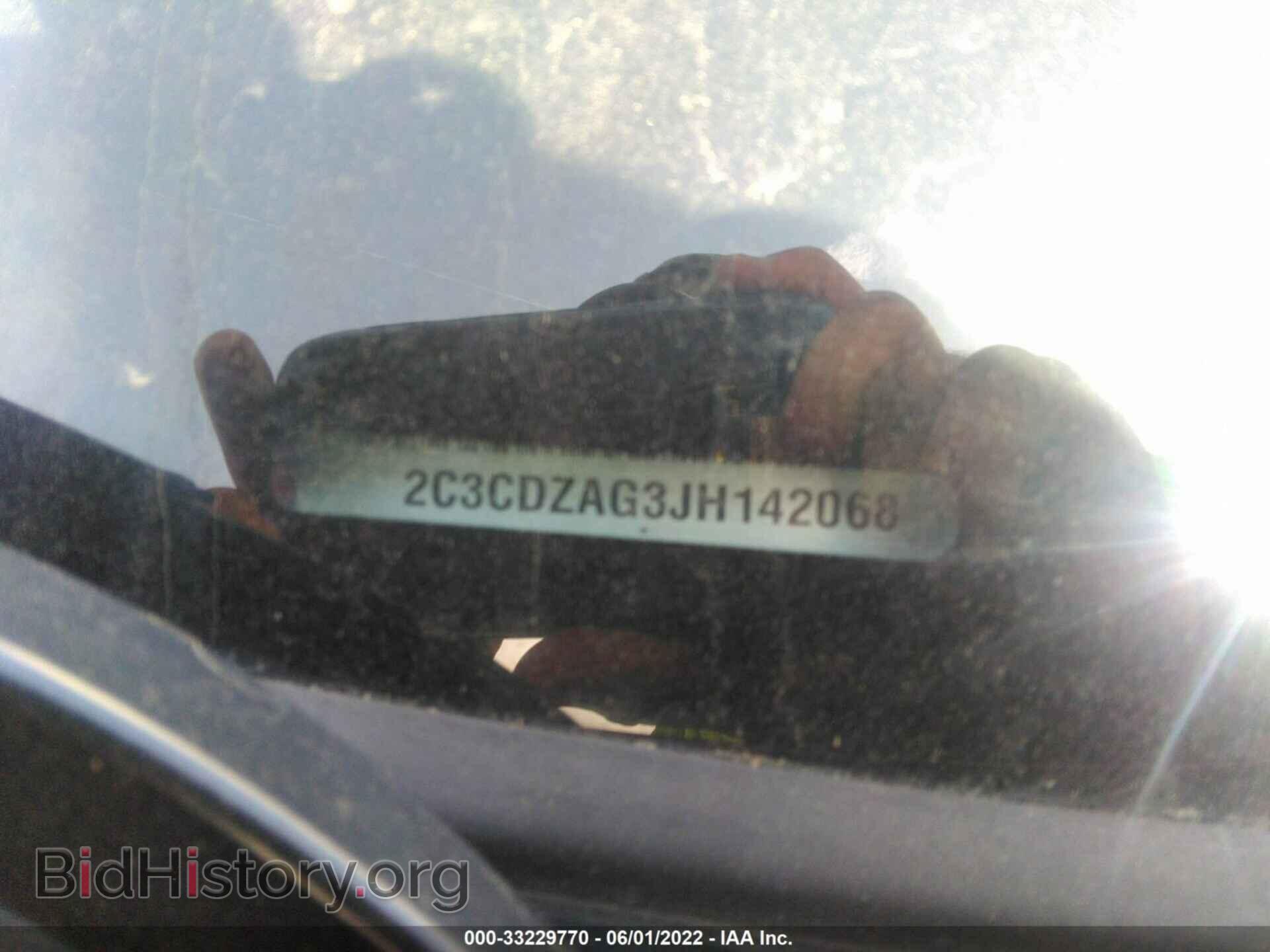 2018 DODGE CHALLENGER - VIN: 2C3CDZAG3JH142068 - Фото 9