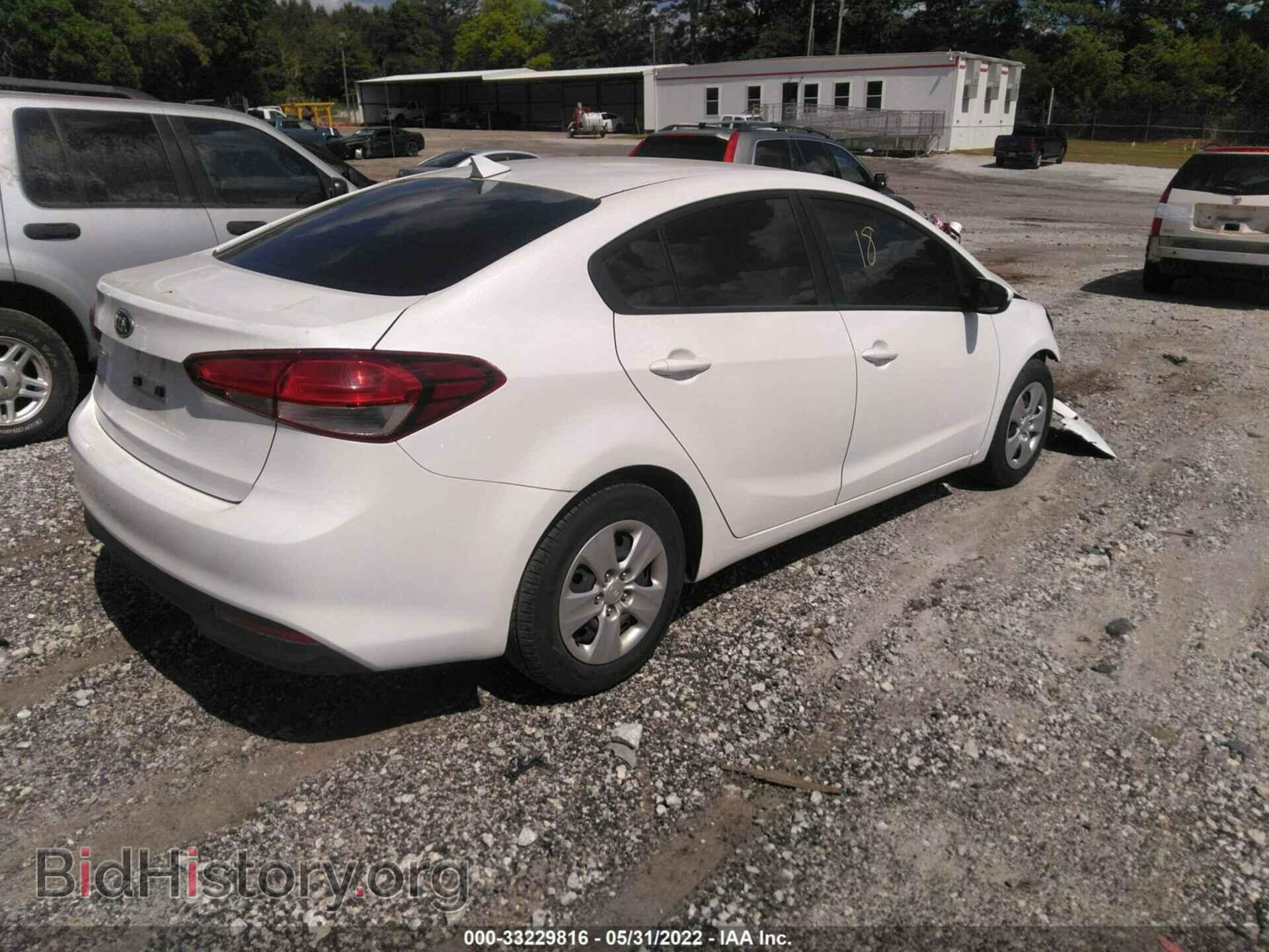 2017 KIA FORTE - VIN: 3KPFL4A76HE086079 - Фото 4