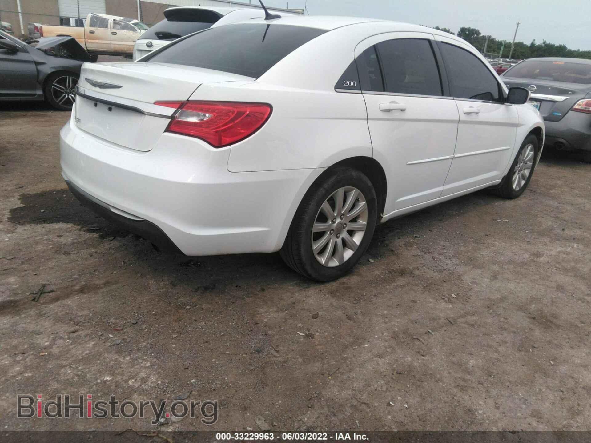 2013 CHRYSLER 200 - VIN: 1C3CCBBB9DN606053 - Photo 4