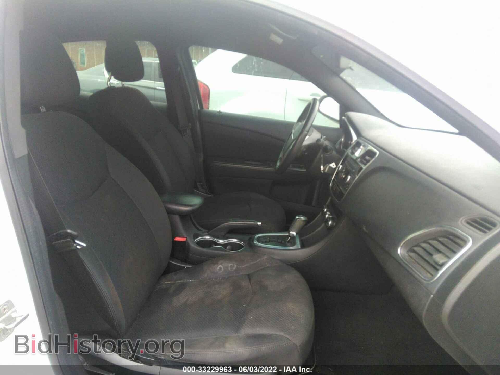2013 CHRYSLER 200 - VIN: 1C3CCBBB9DN606053 - Photo 5