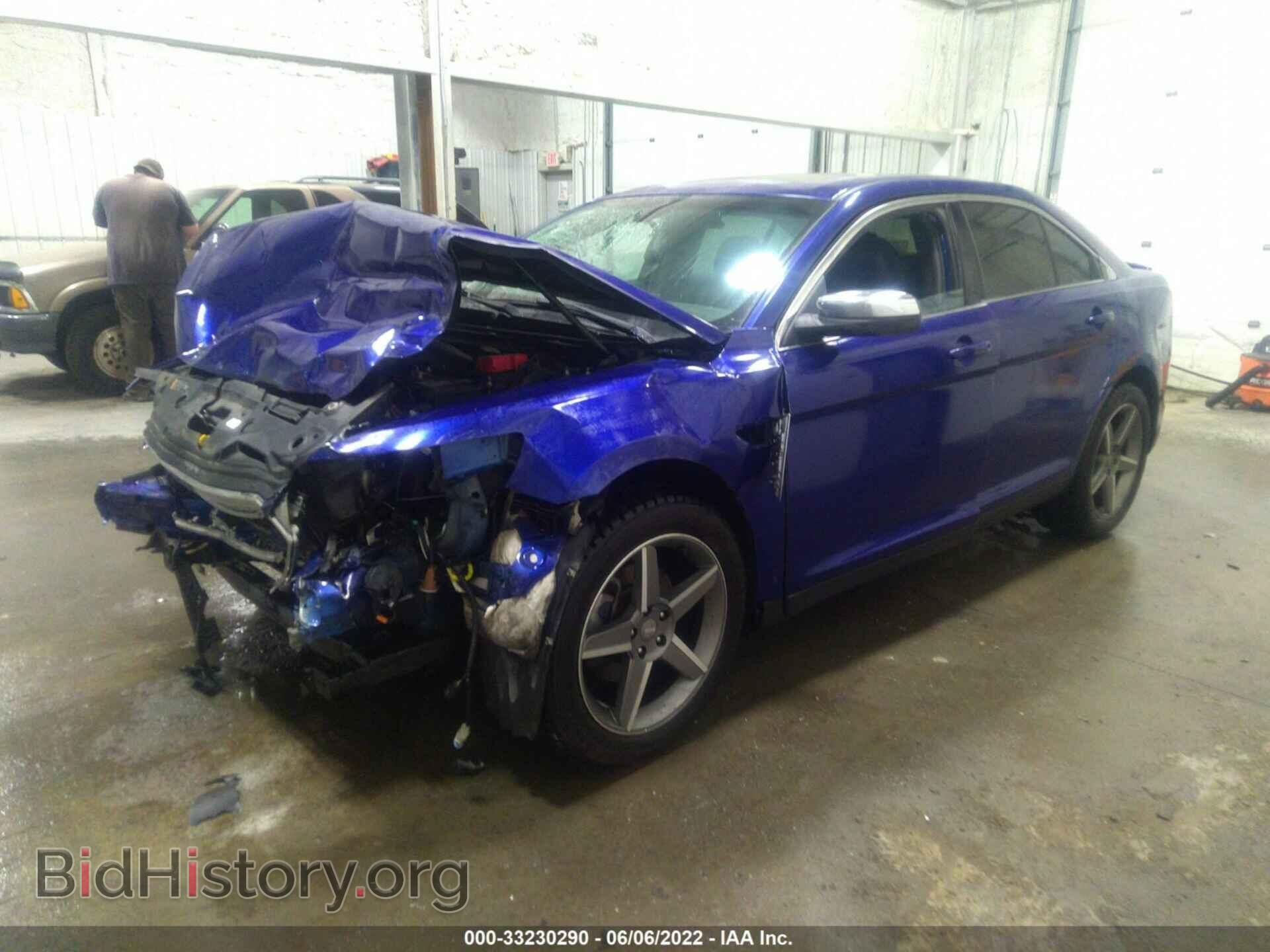 2013 FORD TAURUS - VIN: 1FAHP2J85DG213933 - Фото 2