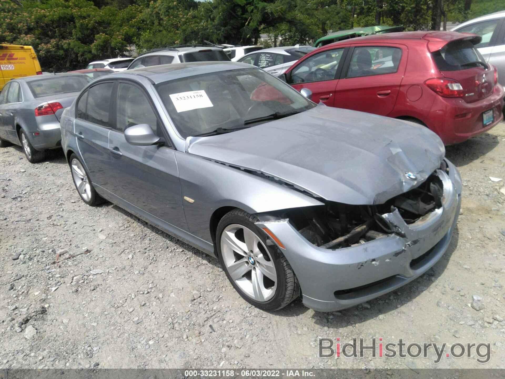 Photo WBAPH77569NM45471 - BMW 3 SERIES 2009