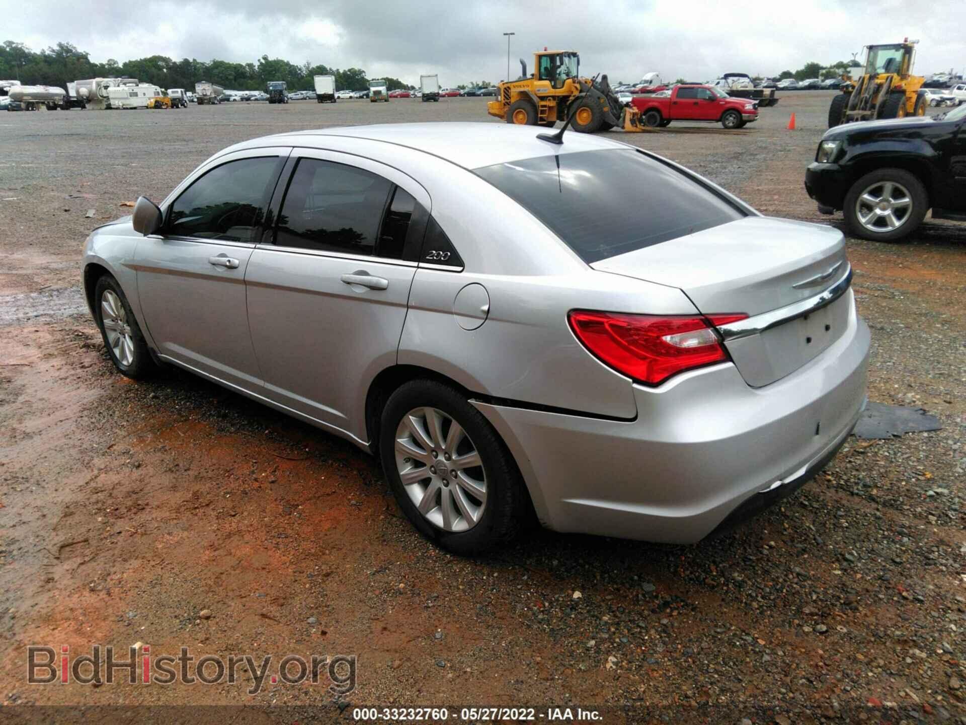 2011 CHRYSLER 200 - VIN: 1C3BC1FB8BN500626 - Фото 3