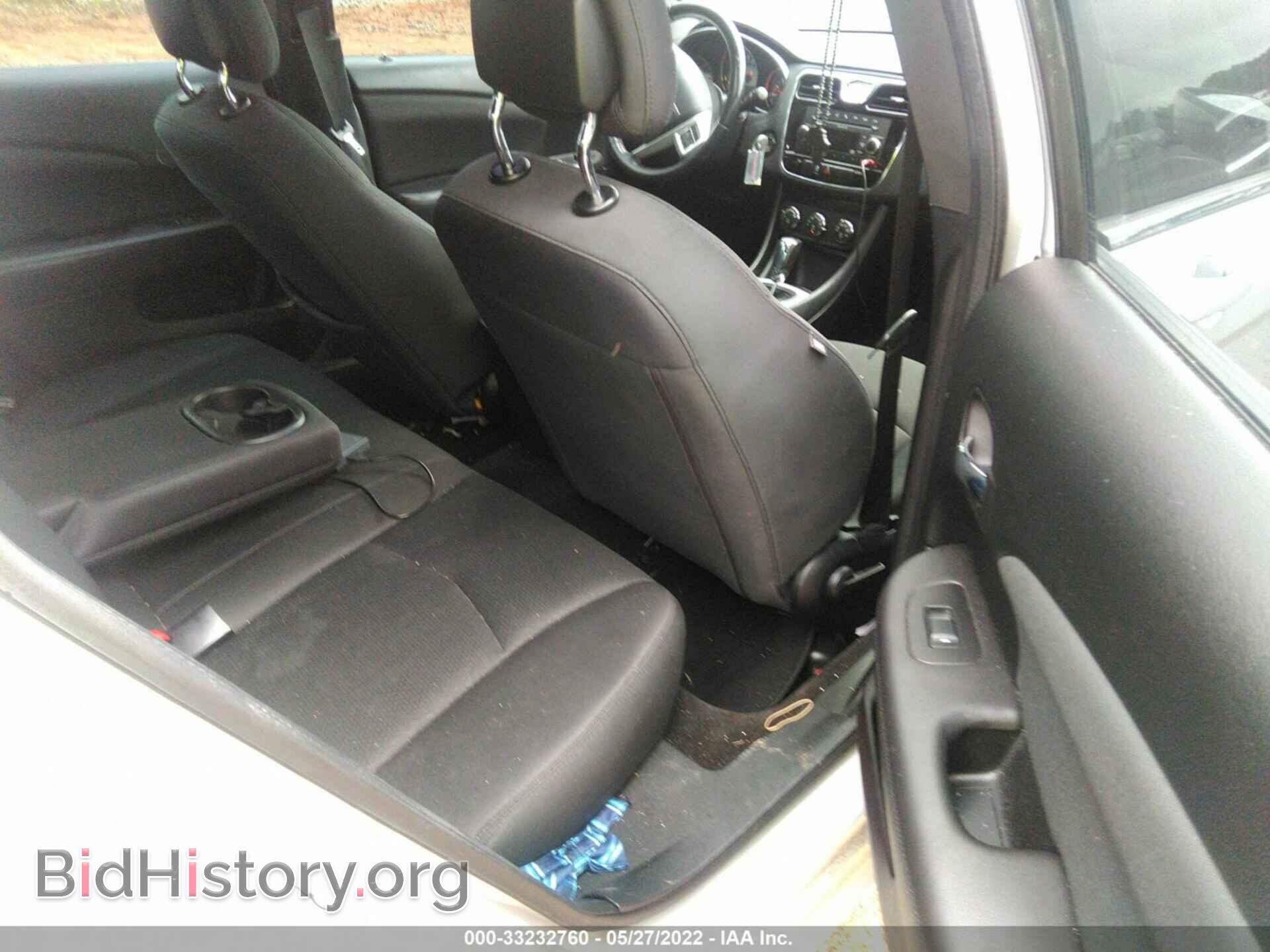 2011 CHRYSLER 200 - VIN: 1C3BC1FB8BN500626 - Фото 8