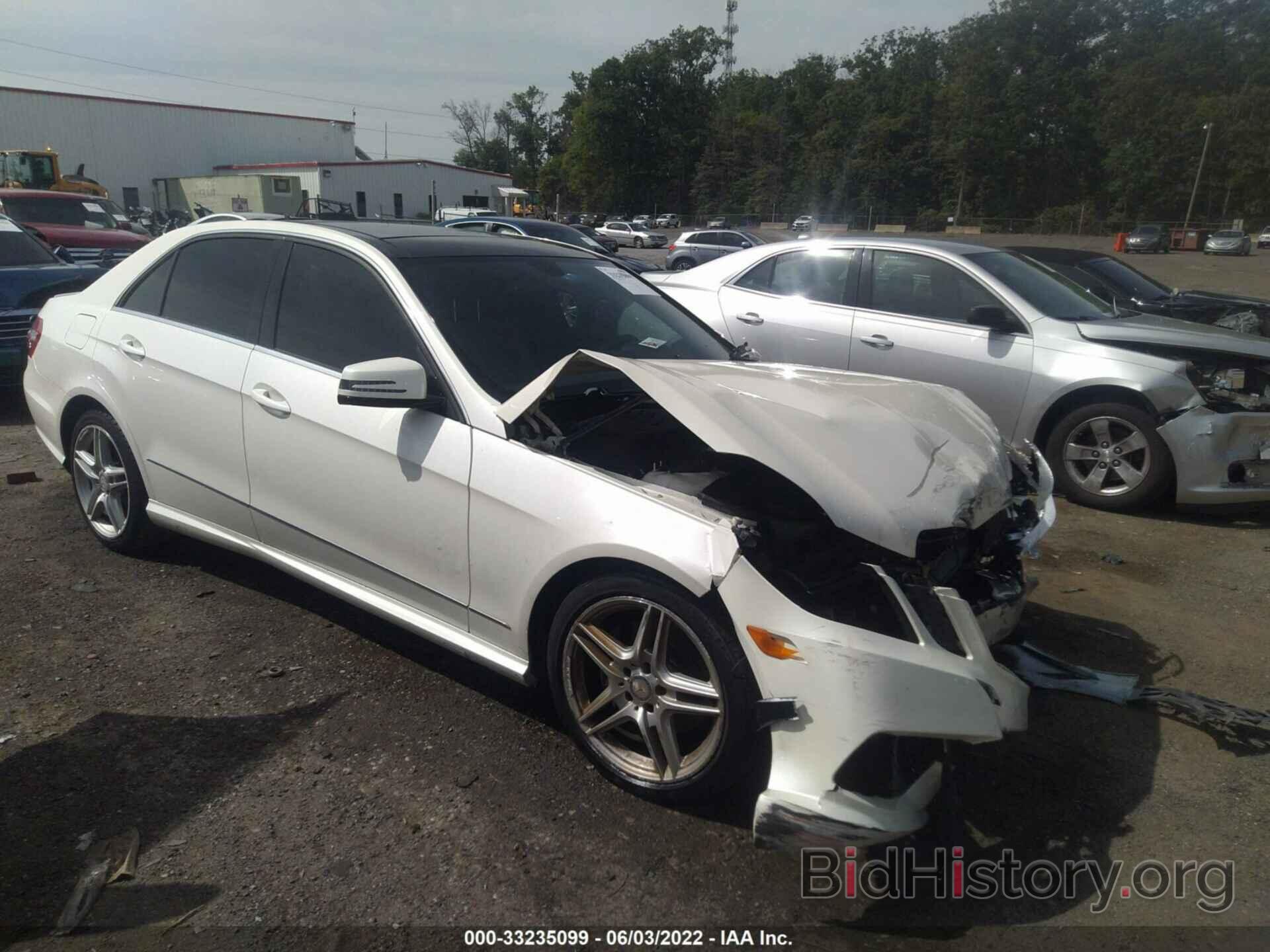 Photo WDDHF8HB3BA367774 - MERCEDES-BENZ E-CLASS 2011