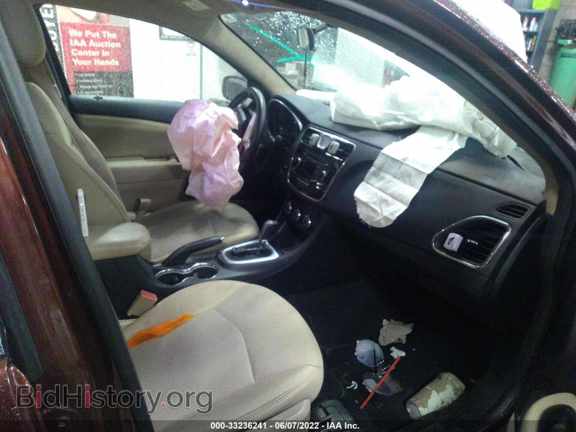 2013 CHRYSLER 200 - VIN: 1C3CCBBB3DN579559 - Photo 5