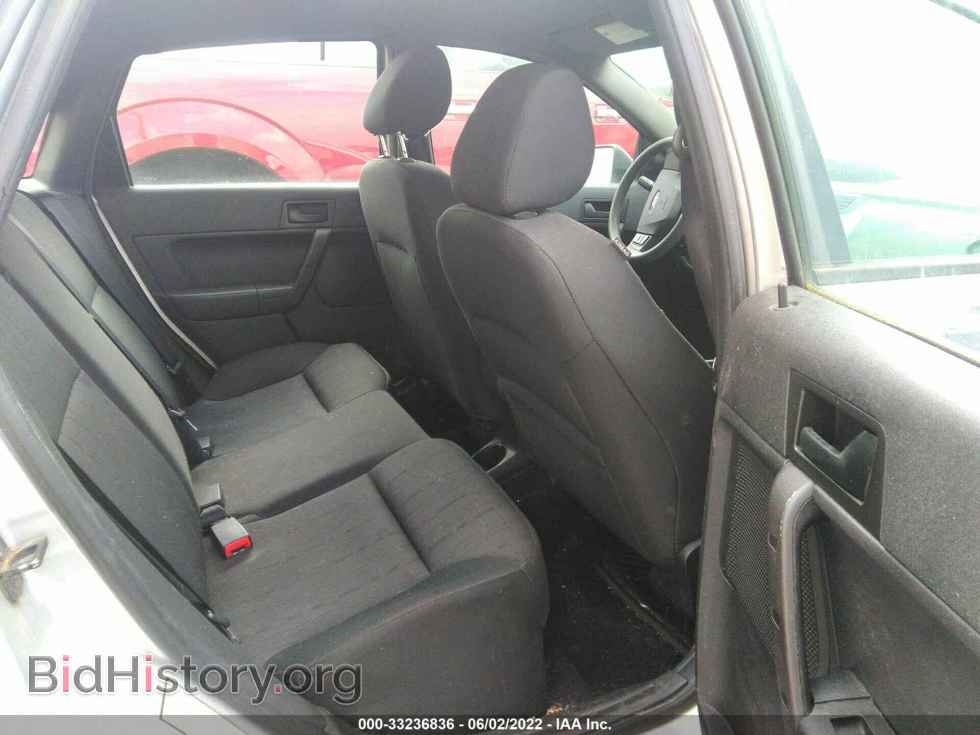 2010 FORD FOCUS - VIN: 1FAHP3FN7AW242419 - Фото 8