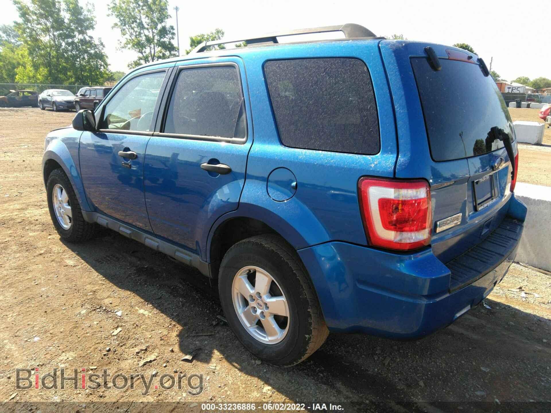 2011 FORD ESCAPE - VIN: 1FMCU0D7XBKA53834 - Фото 3