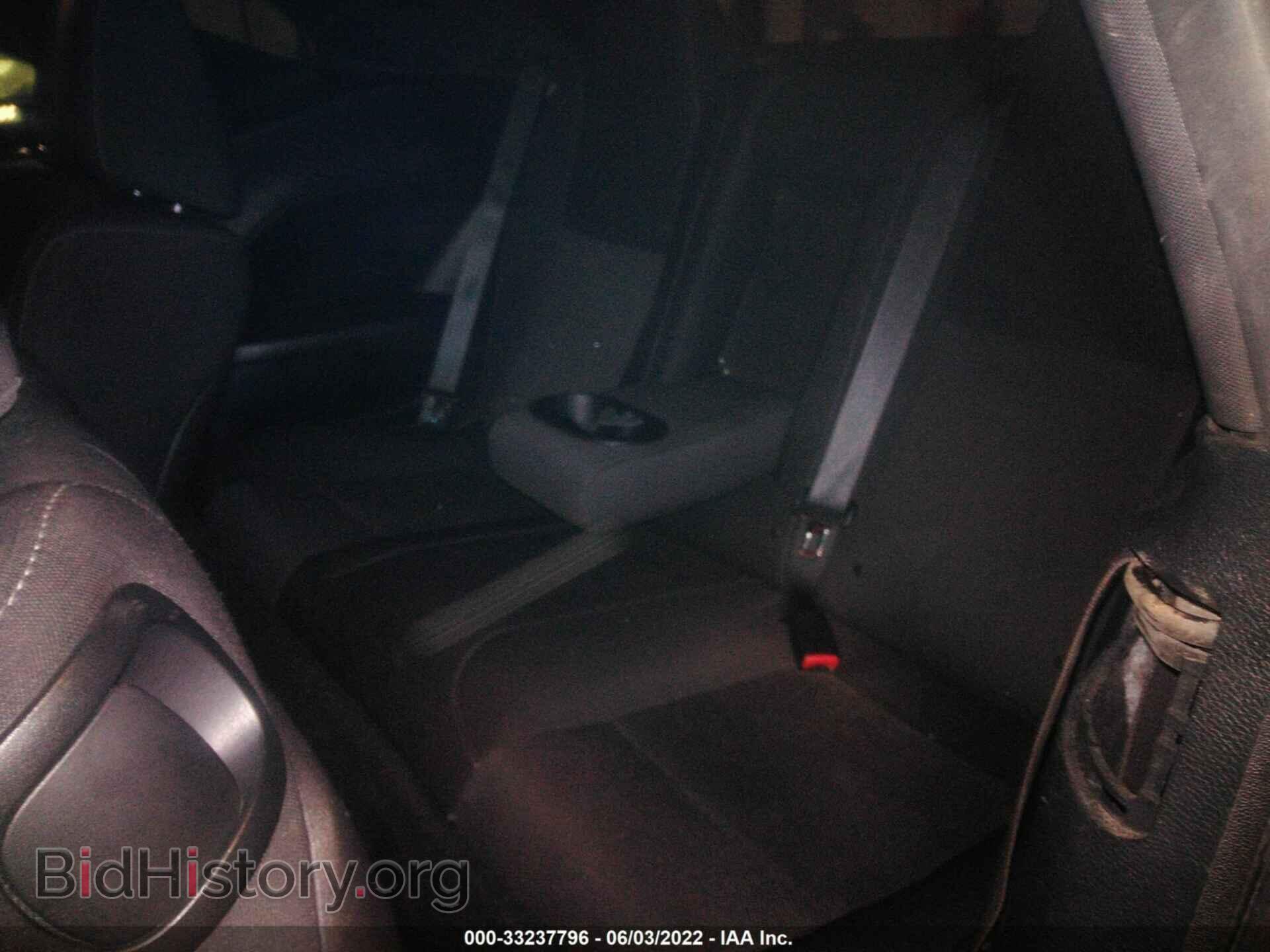 2015 DODGE CHALLENGER - VIN: 2C3CDZAT8FH804537 - Photo 8