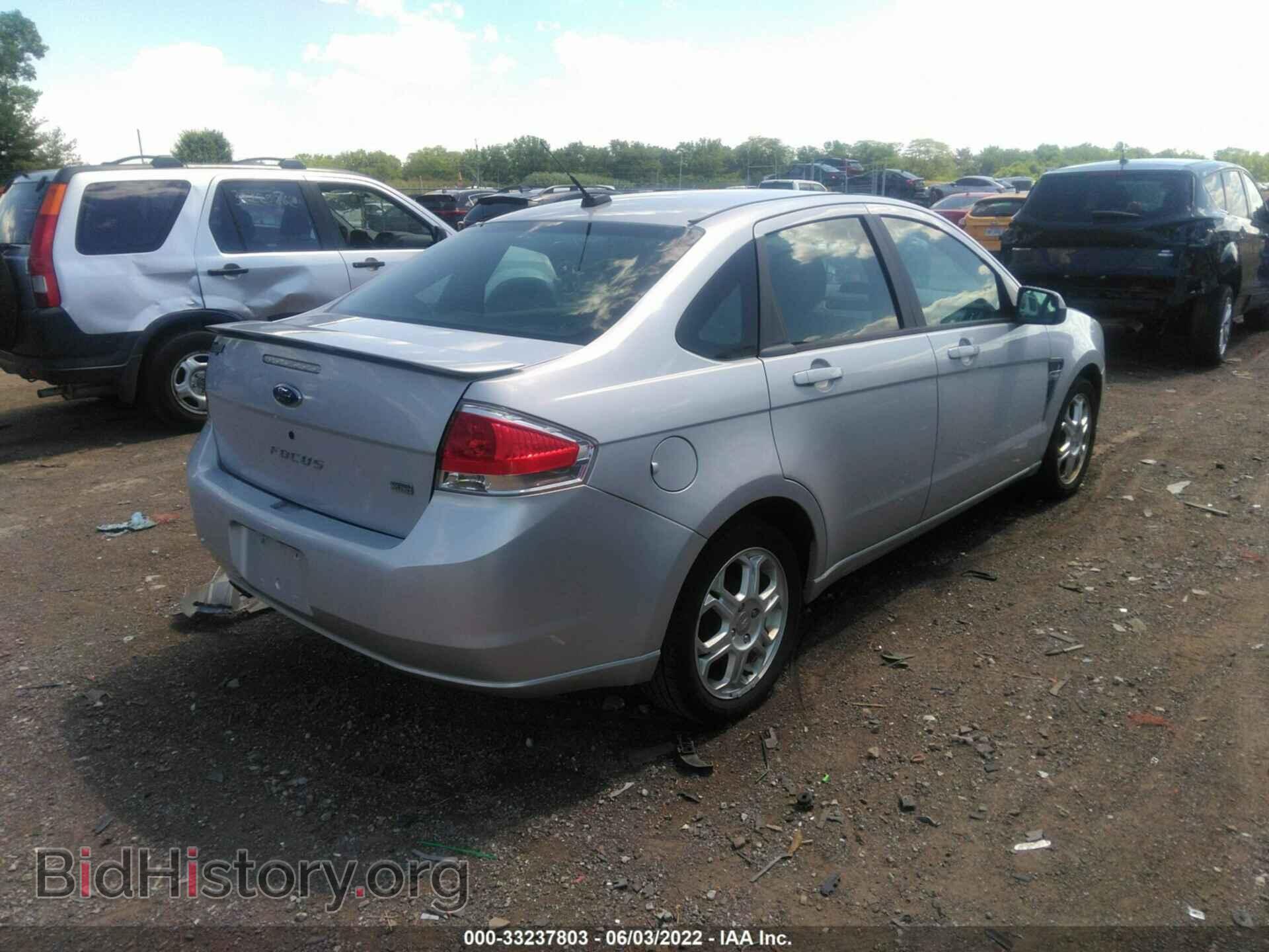 2008 FORD FOCUS - VIN: 1FAHP35N28W225894 - Фото 4