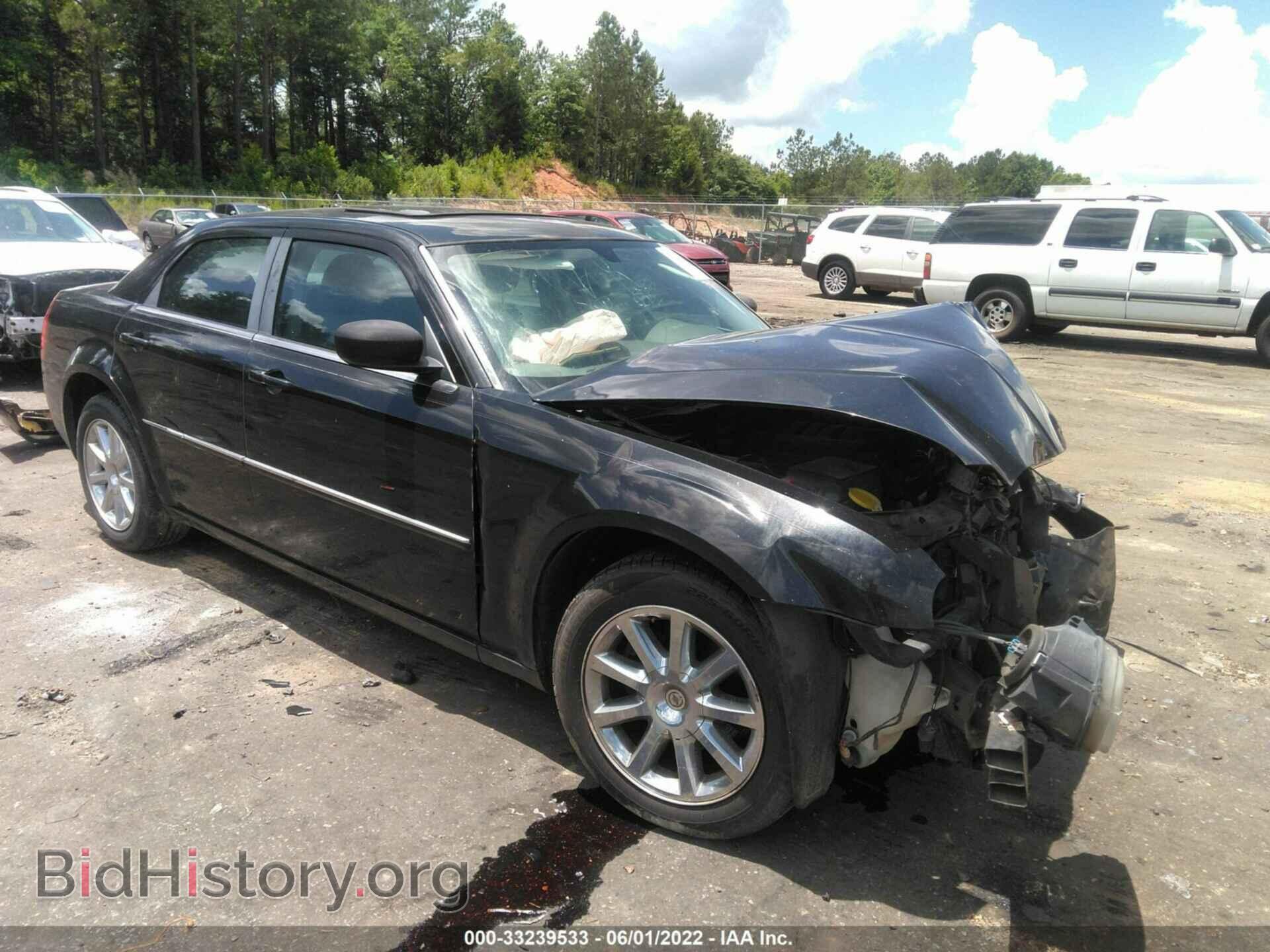 Photo 2C3KA33G88H106675 - CHRYSLER 300 2008