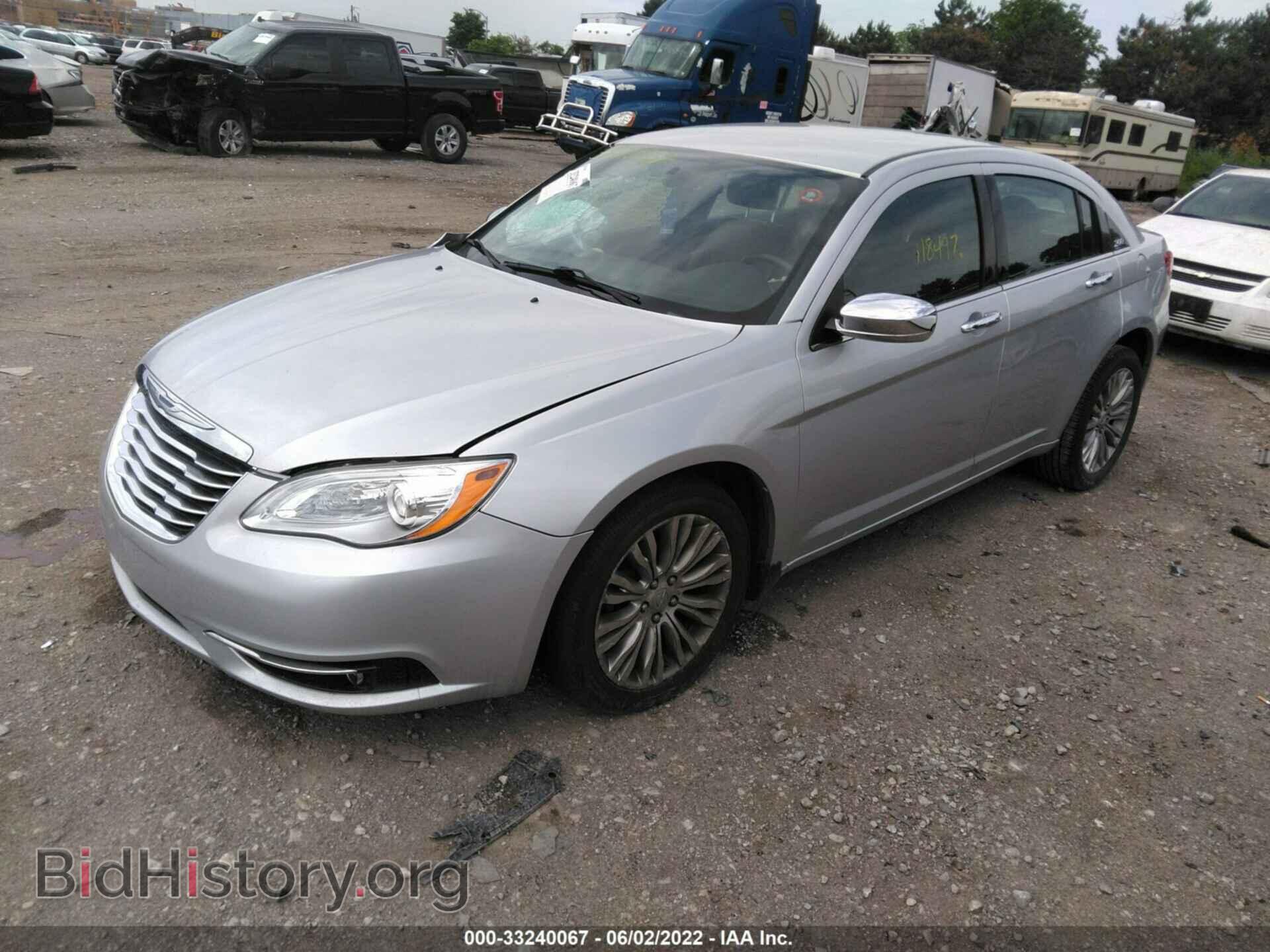 2012 CHRYSLER 200 - VIN: 1C3CCBCG2CN326841 - Фото 2
