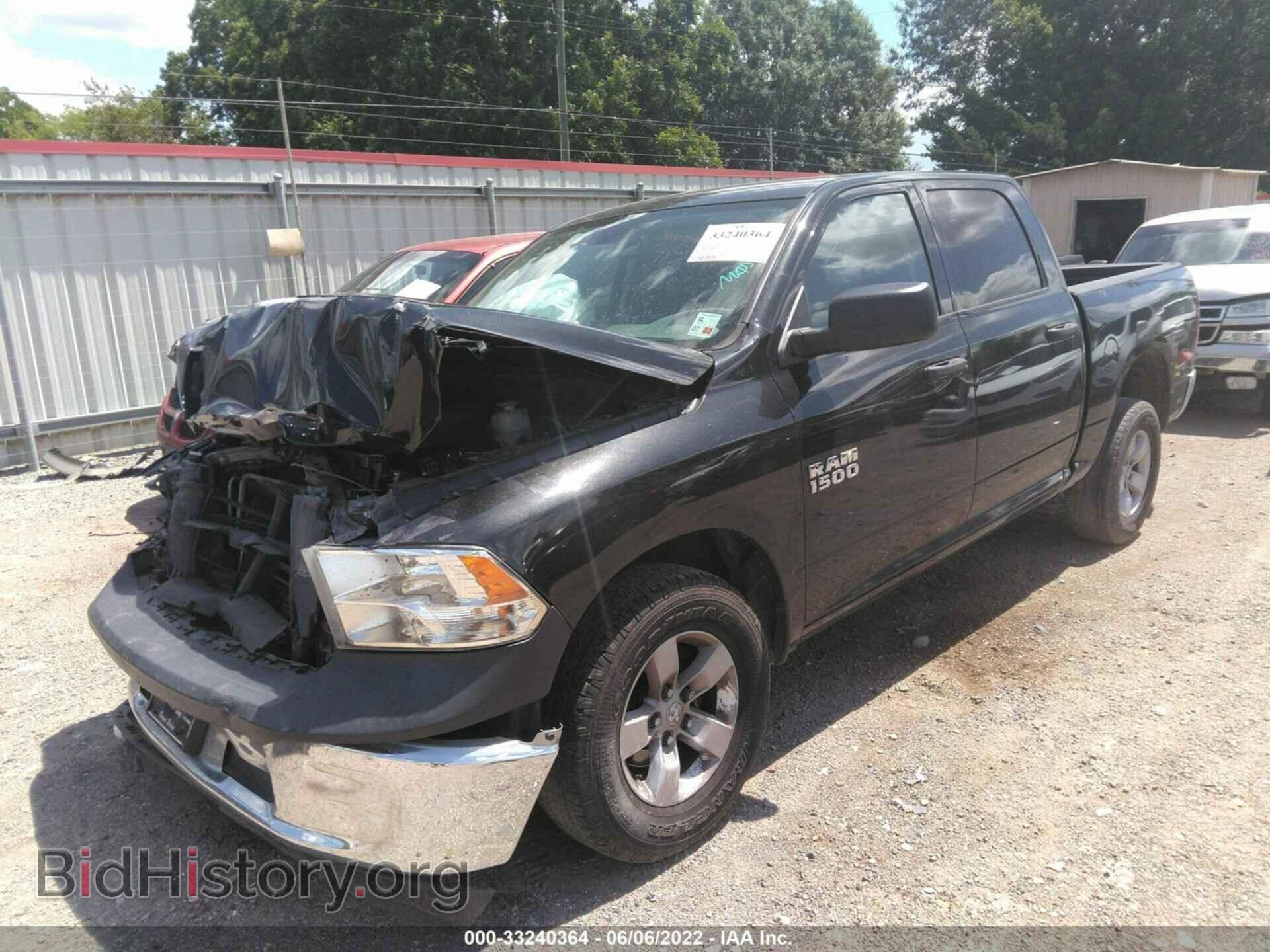 2018 RAM 1500 - VIN: 1C6RR6KG3JS313521 - Фото 2