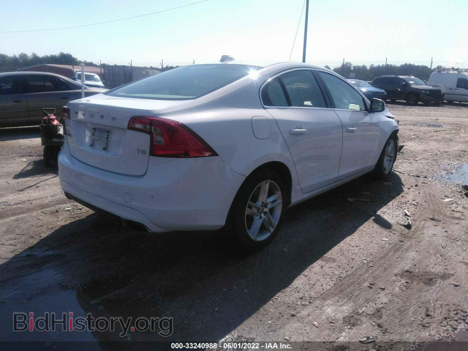2015 VOLVO S60 - VIN: YV140MFKXF1354591 - Фото 4
