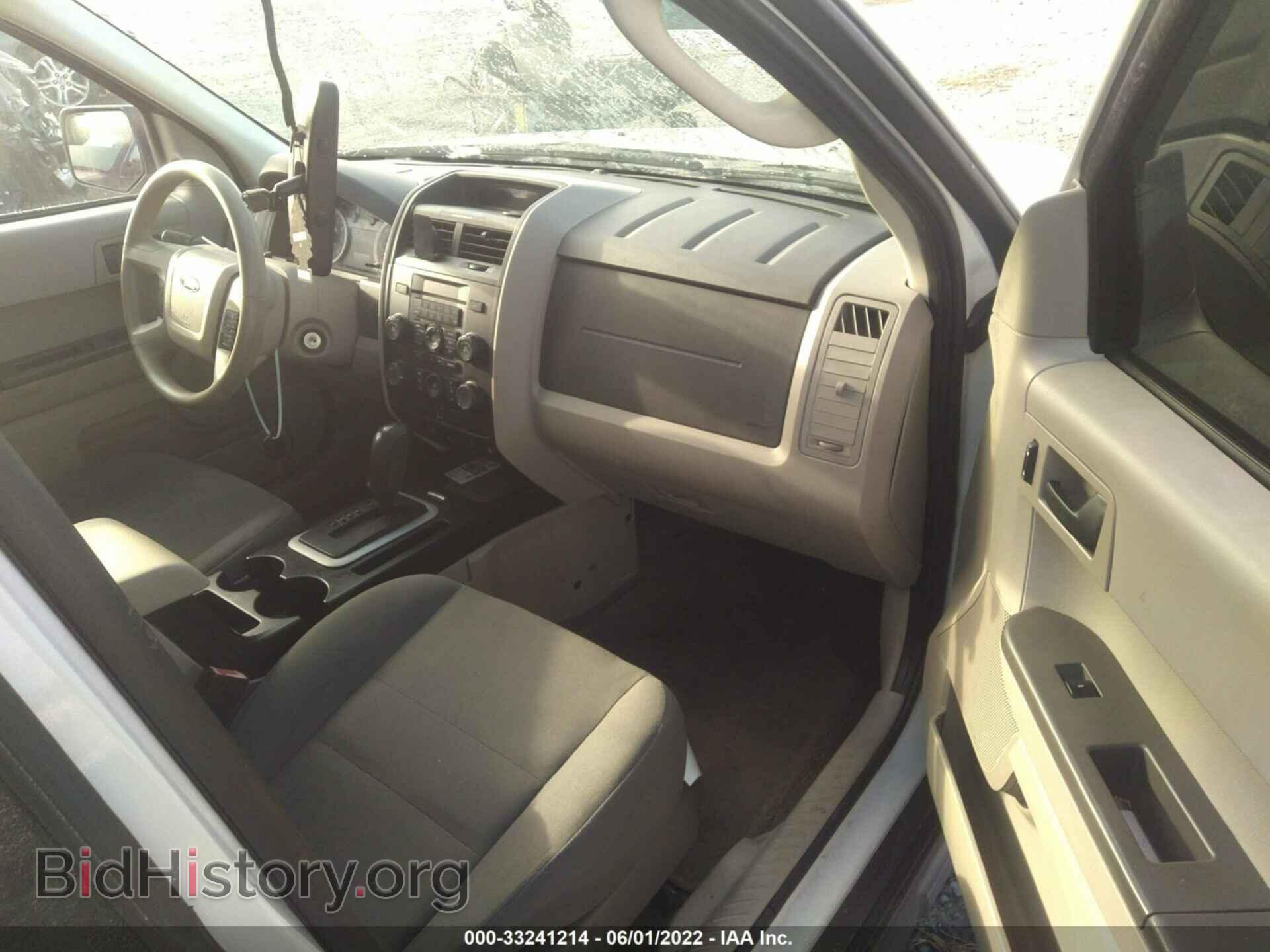 2010 FORD ESCAPE - VIN: 1FMCU0C73AKC31261 - Фото 5