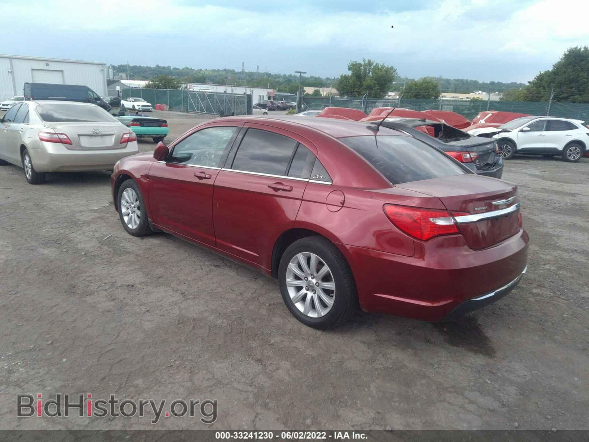 2014 CHRYSLER 200 - VIN: 1C3CCBBB8EN107746 - Фото 3