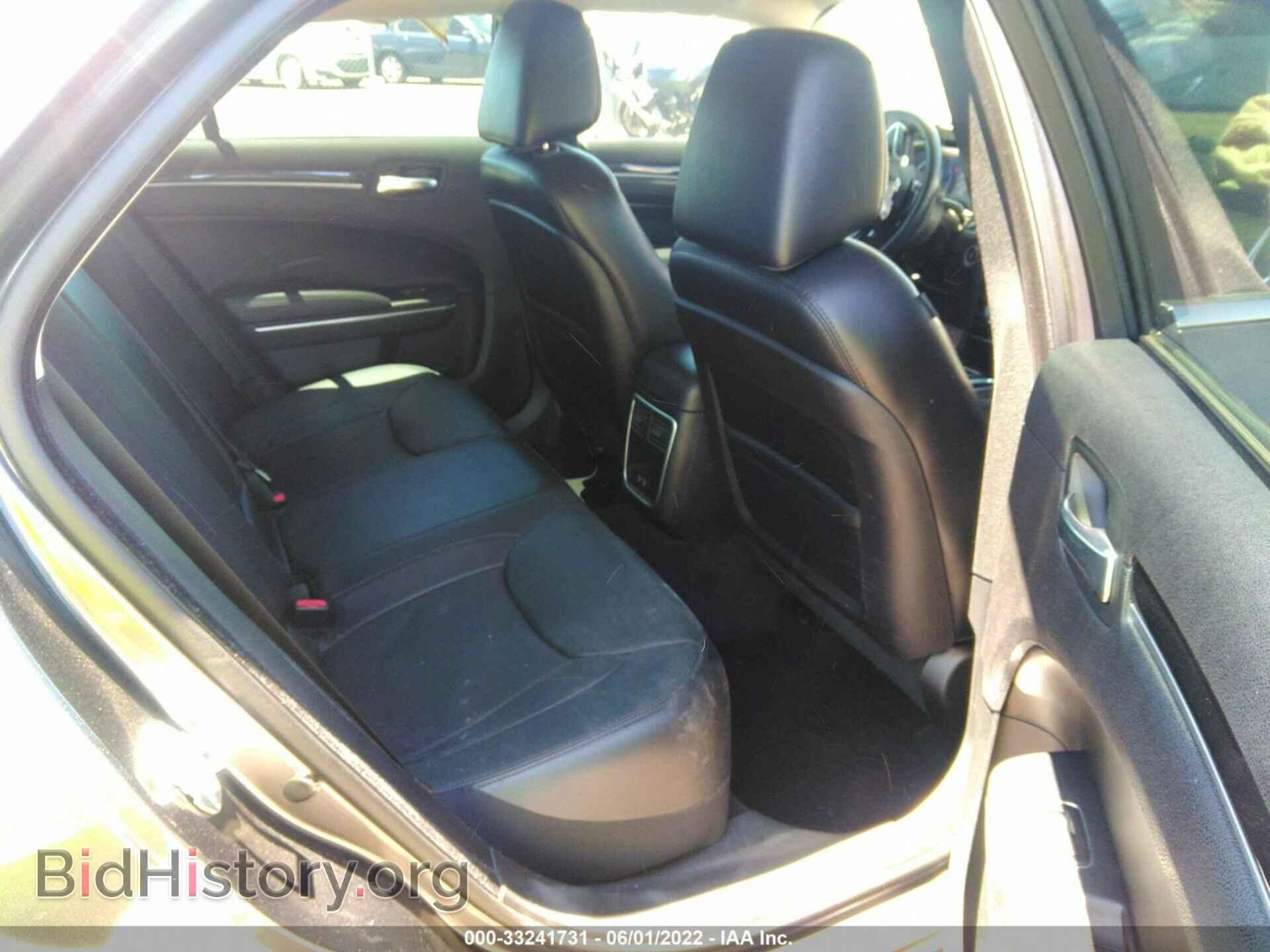 2015 CHRYSLER 300 - VIN: 2C3CCAAG3FH802802 - Фото 8