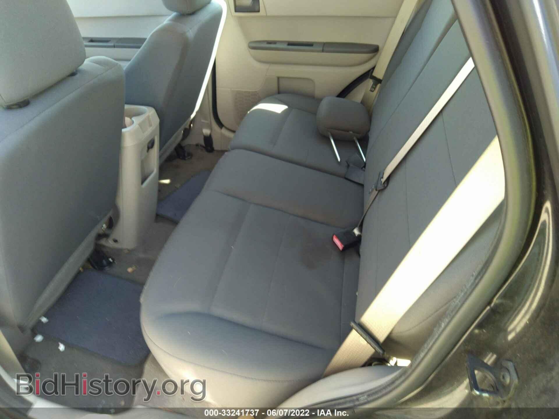 2011 FORD ESCAPE - VIN: 1FMCU0C76BKA85505 - Фото 8
