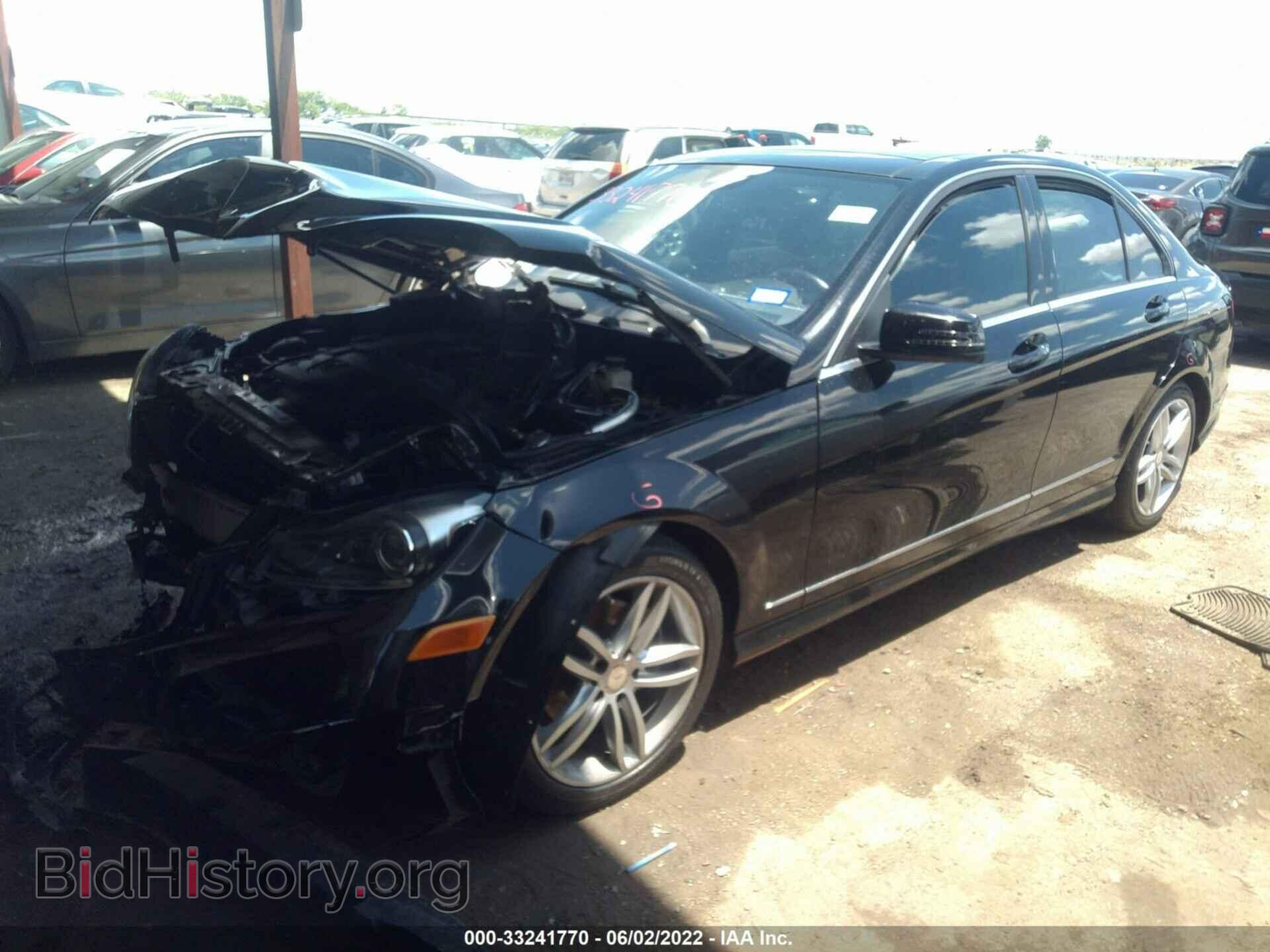 2014 MERCEDES-BENZ C-CLASS - VIN: WDDGF4HB4EA938178 - Фото 2